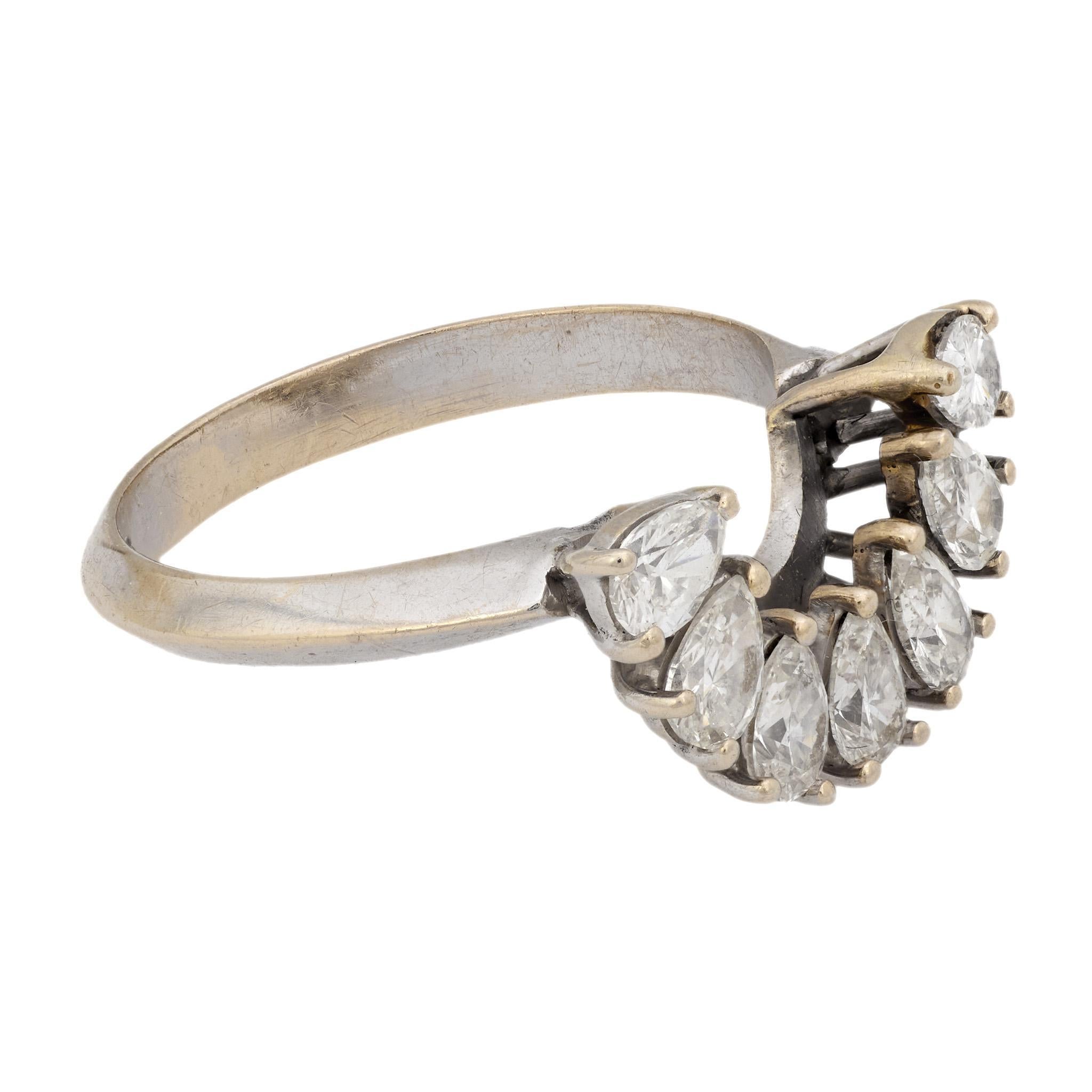 Vintage Birne Form Diamant 14k Weißgold Hochzeit Stacking Band im Zustand „Gut“ im Angebot in Beverly Hills, CA