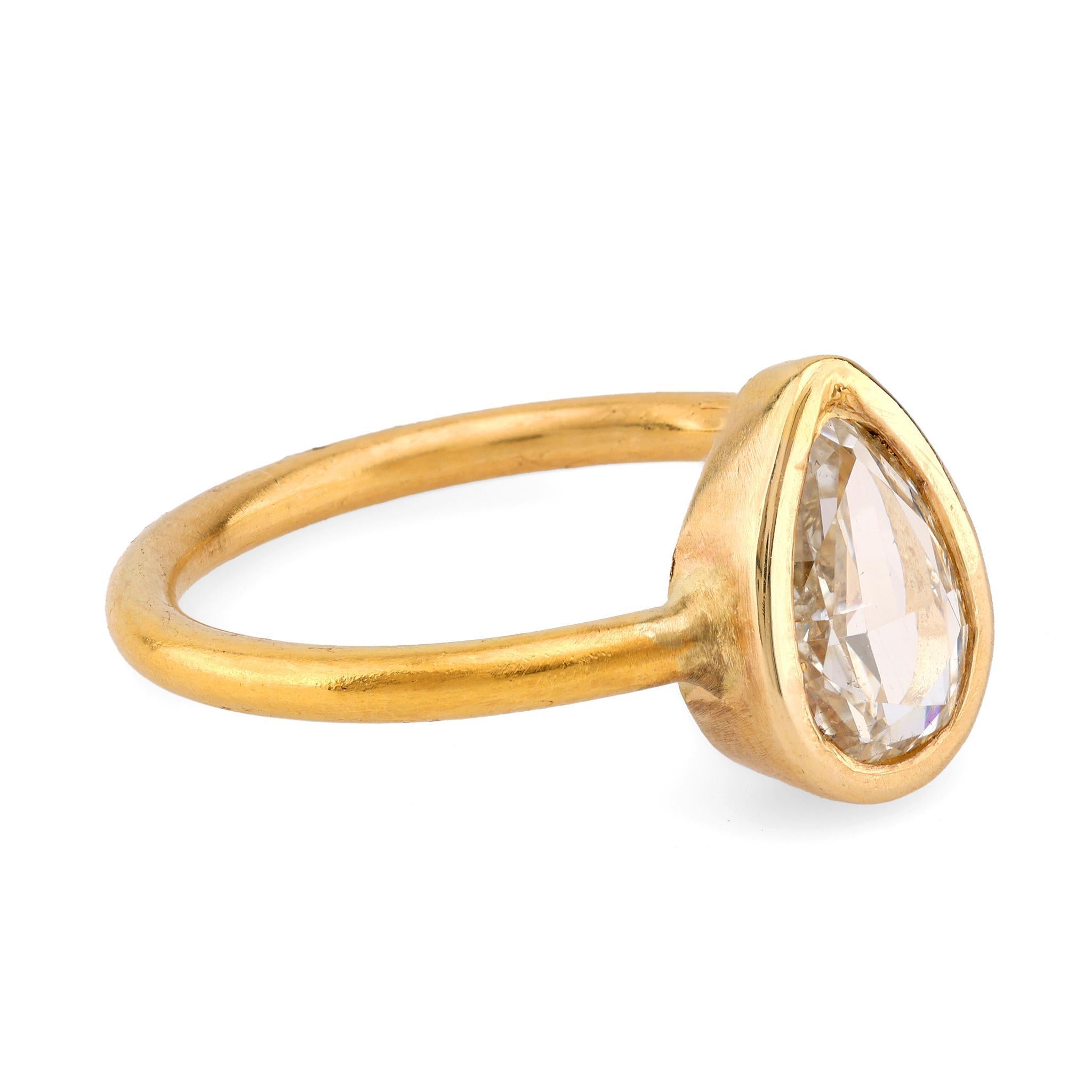 Modern Vintage Pear Shape Diamond 18K Yellow Gold Bezel Ring