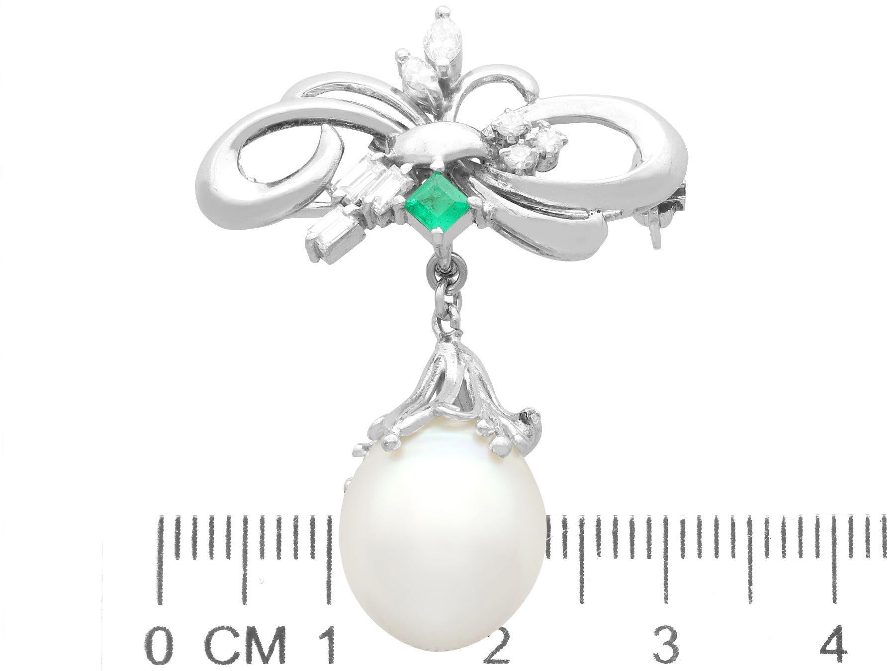 Vintage Pearl Emerald and Diamond Platinum Drop Brooch / Pendant 3