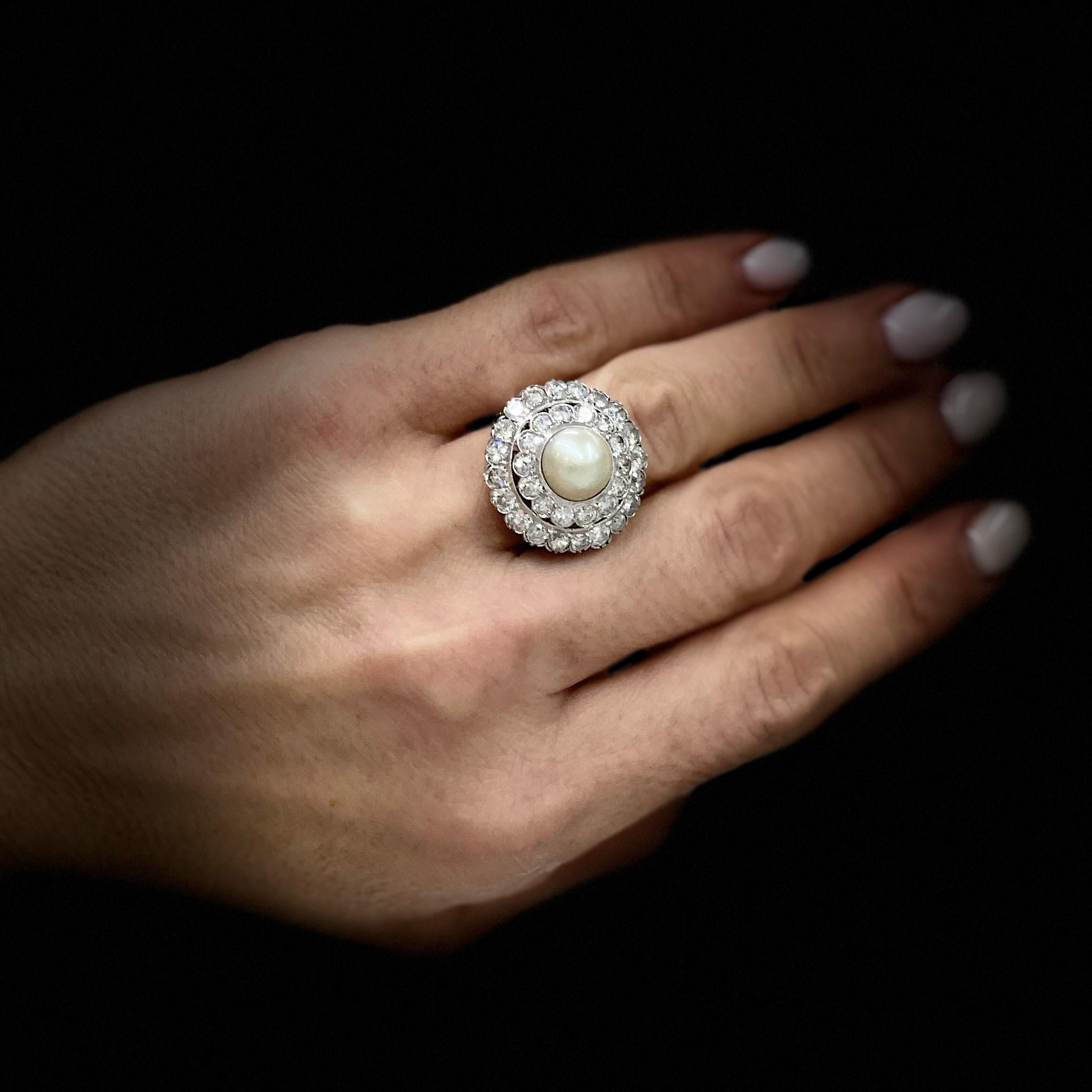 Women's Vintage Pearl 14K White Gold Diamond Ring For Sale