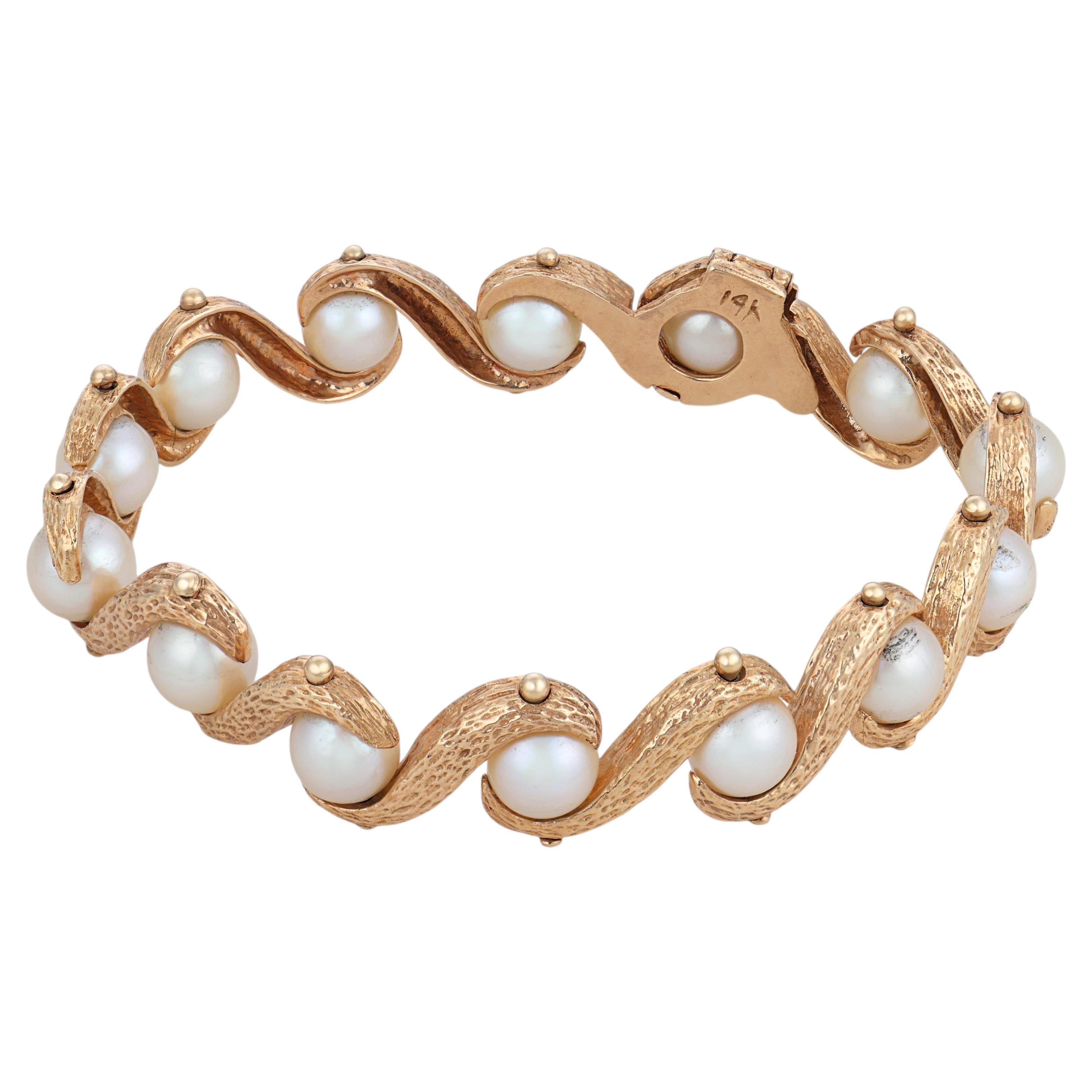 Vintage pearl 14k yellow gold bracelet