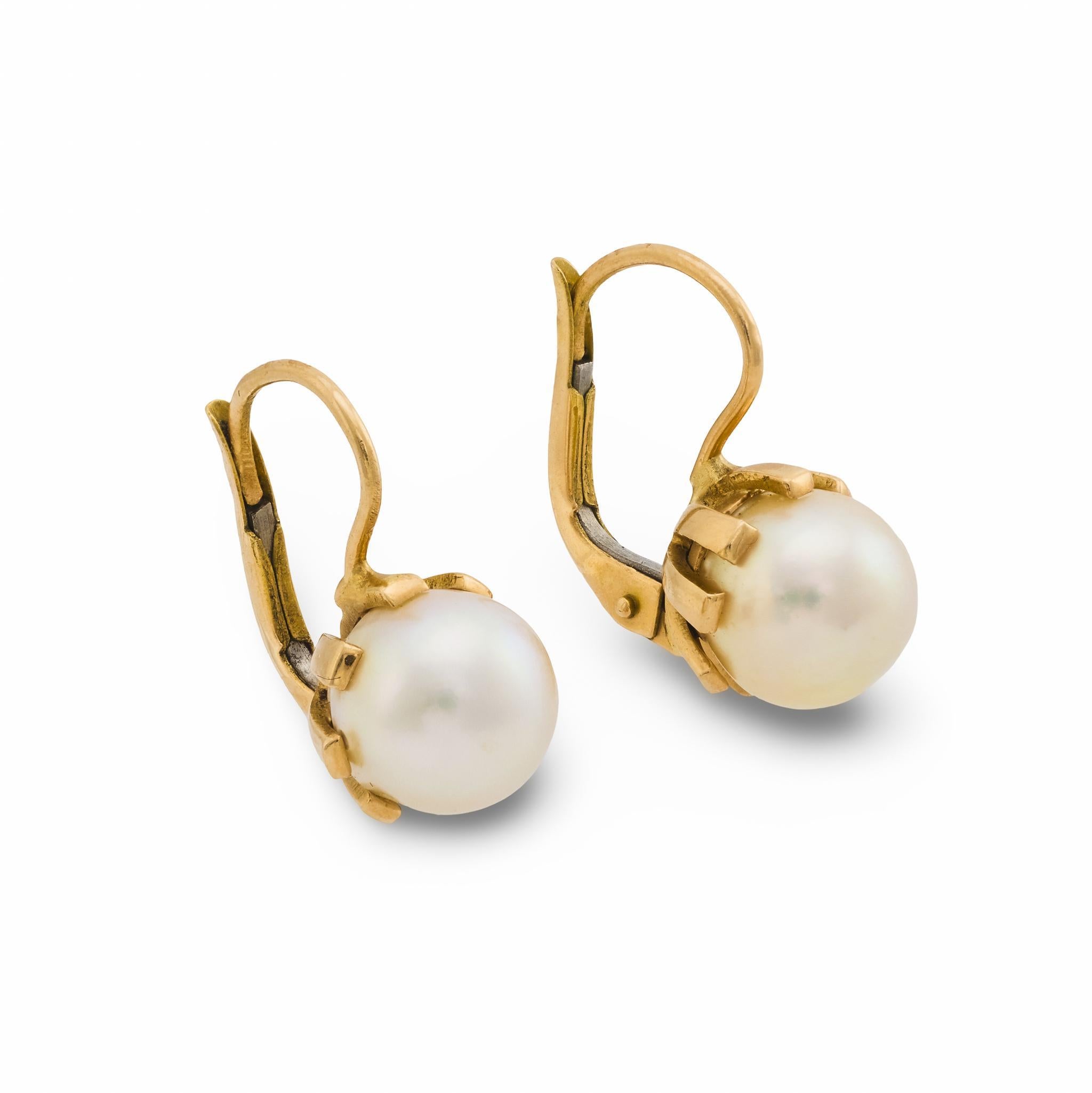 Moderno Orecchini con perle d'epoca in oro giallo 14 ct. in vendita