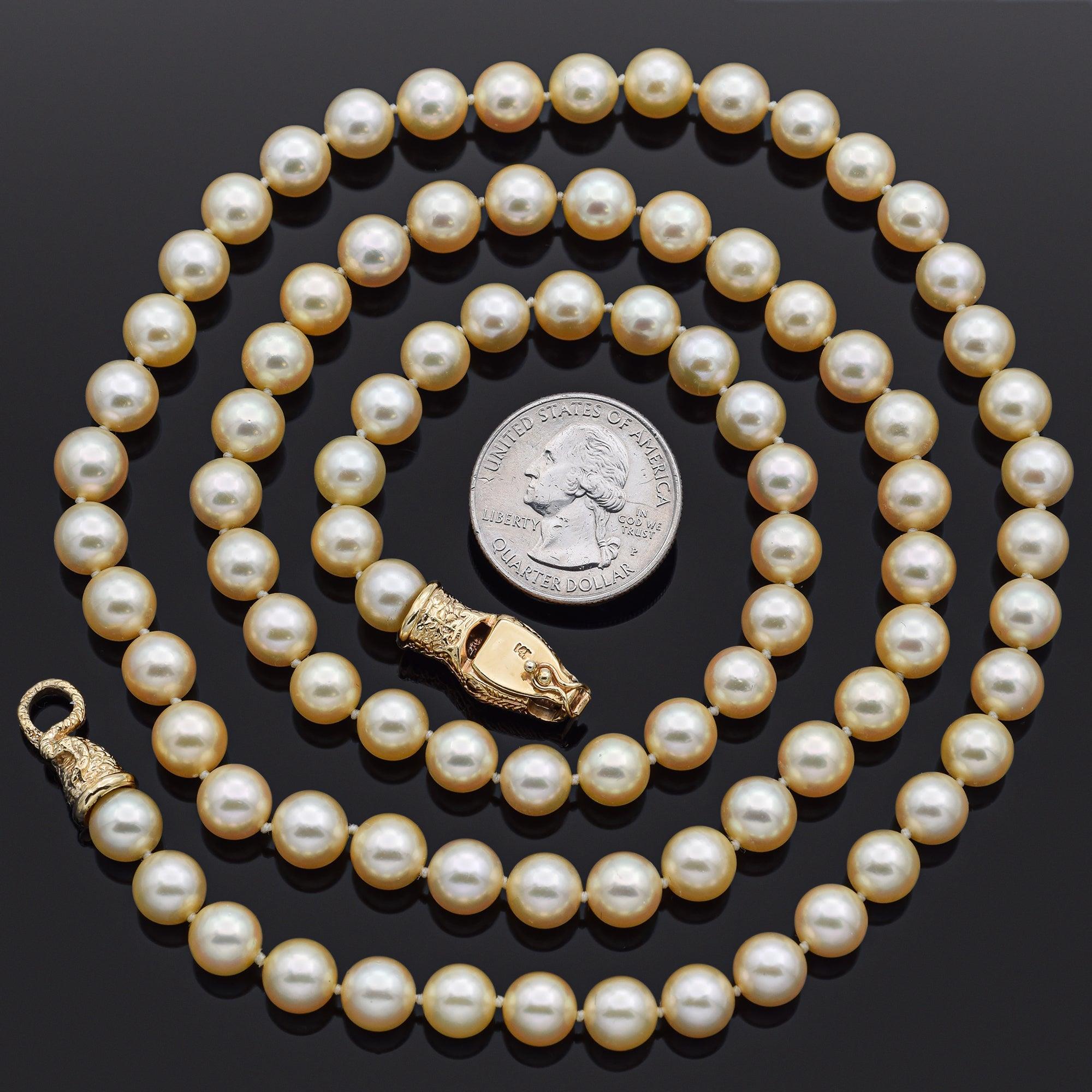 Women's Vintage Pearl 14k Yellow Gold with Ruby Eyes Snake Clasp Beaded Strand Necklace For Sale