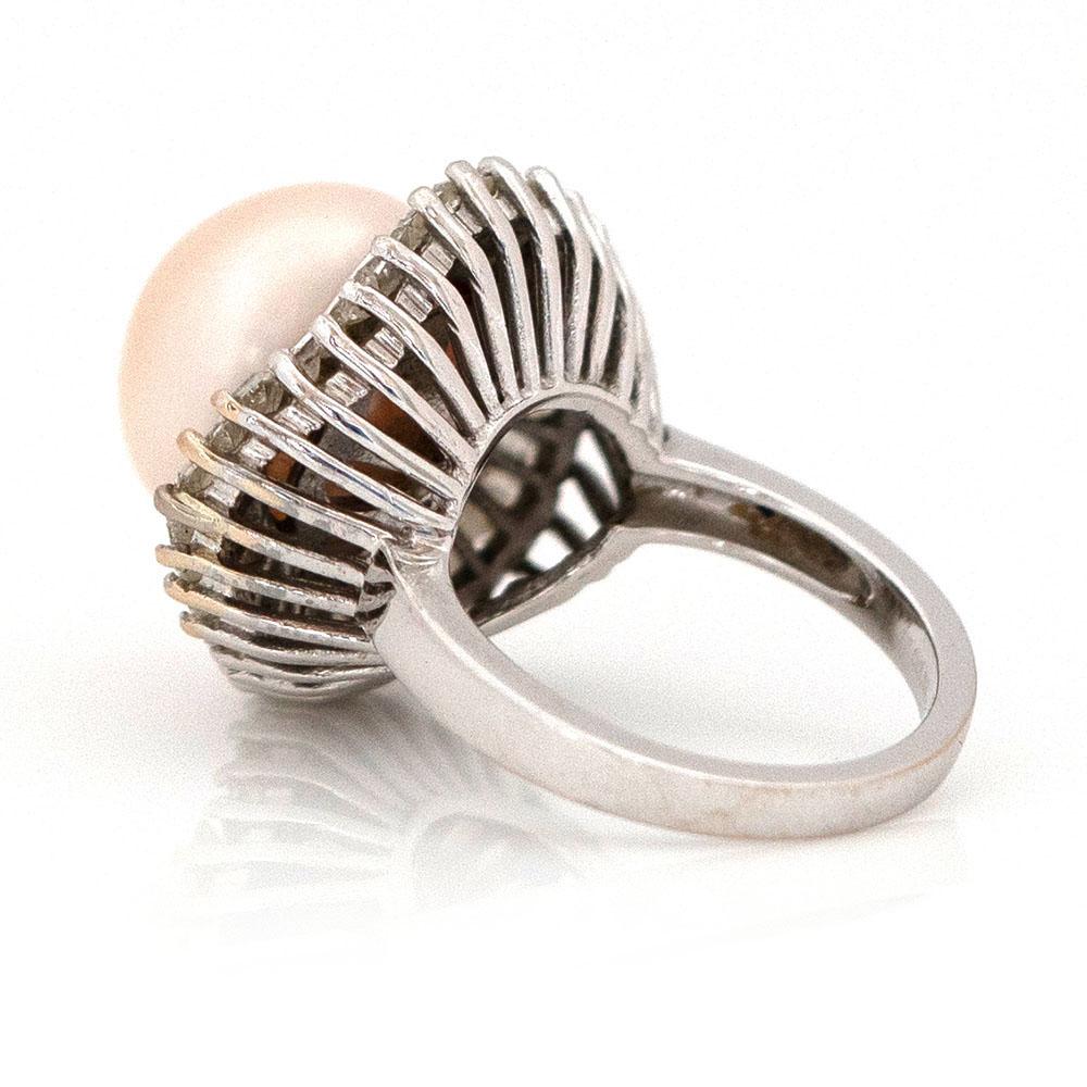 Vintage Pearl 18ct White Gold 2.35ct Diamond Ballerina Ring In Good Condition For Sale In London, GB