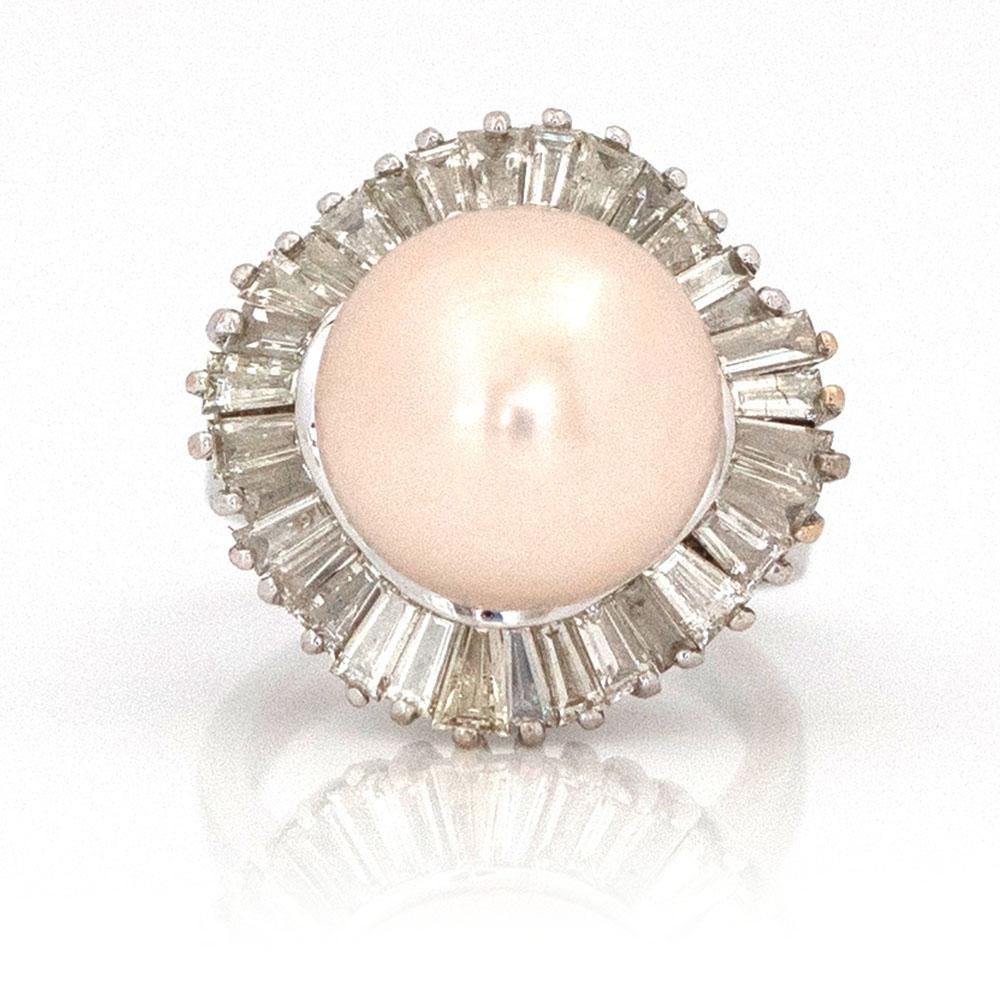 Women's Vintage Pearl 18ct White Gold 2.35ct Diamond Ballerina Ring For Sale
