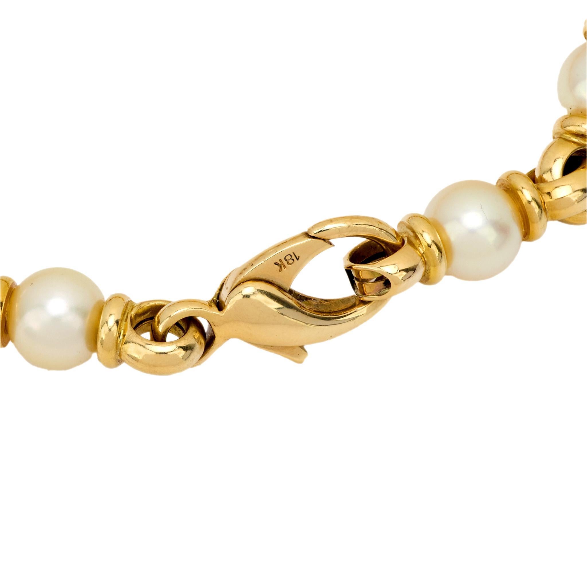 Modern Vintage pearl 18k yellow gold bracelet