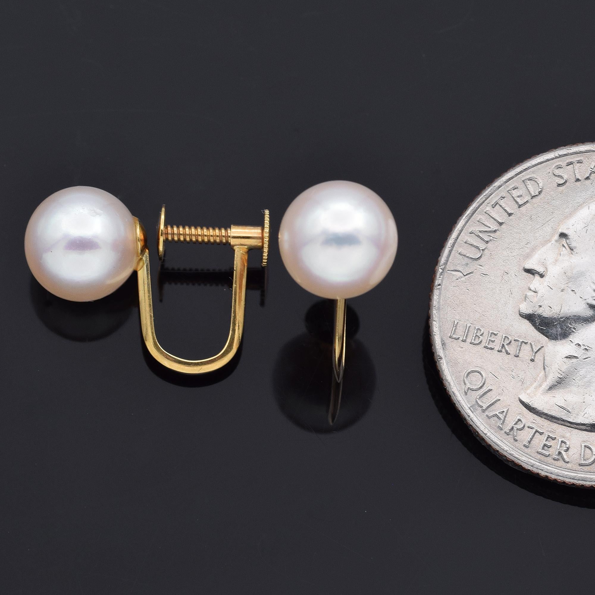 Vintage Pearl Yellow Gold Screw-Back Earrings Box In Good Condition For Sale In New York, NY