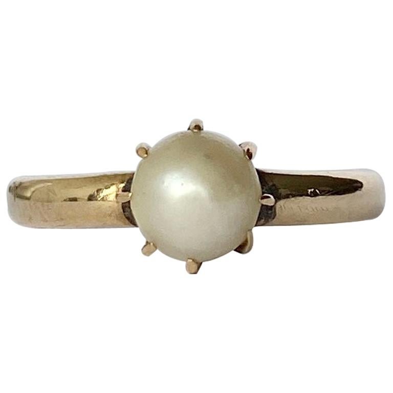 Vintage Pearl 9 Carat Gold Ring