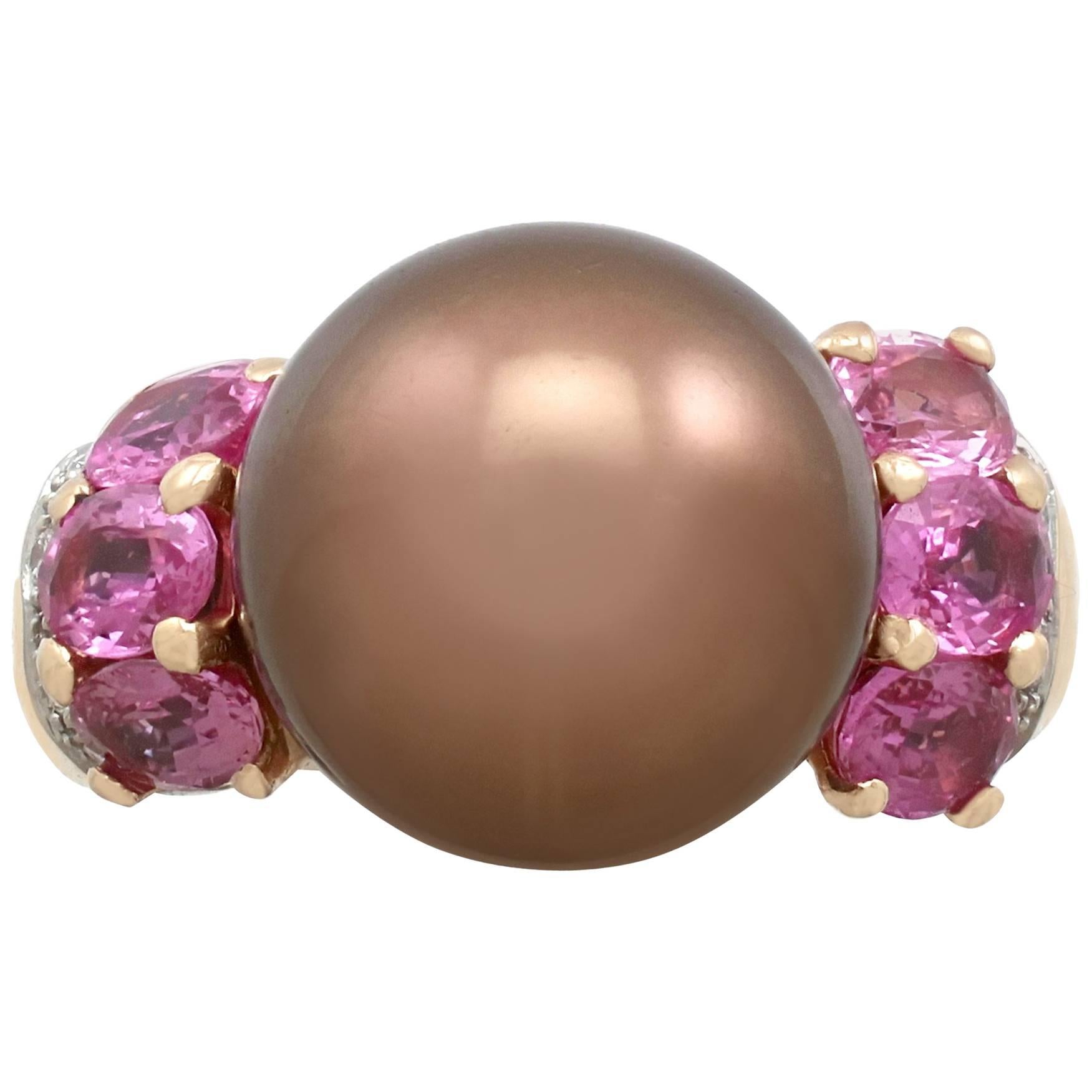 Chocolate Pearl and 2.95 Carat Pink Sapphire and Diamond, Gold Cocktail Ring In Excellent Condition For Sale In Jesmond, Newcastle Upon Tyne