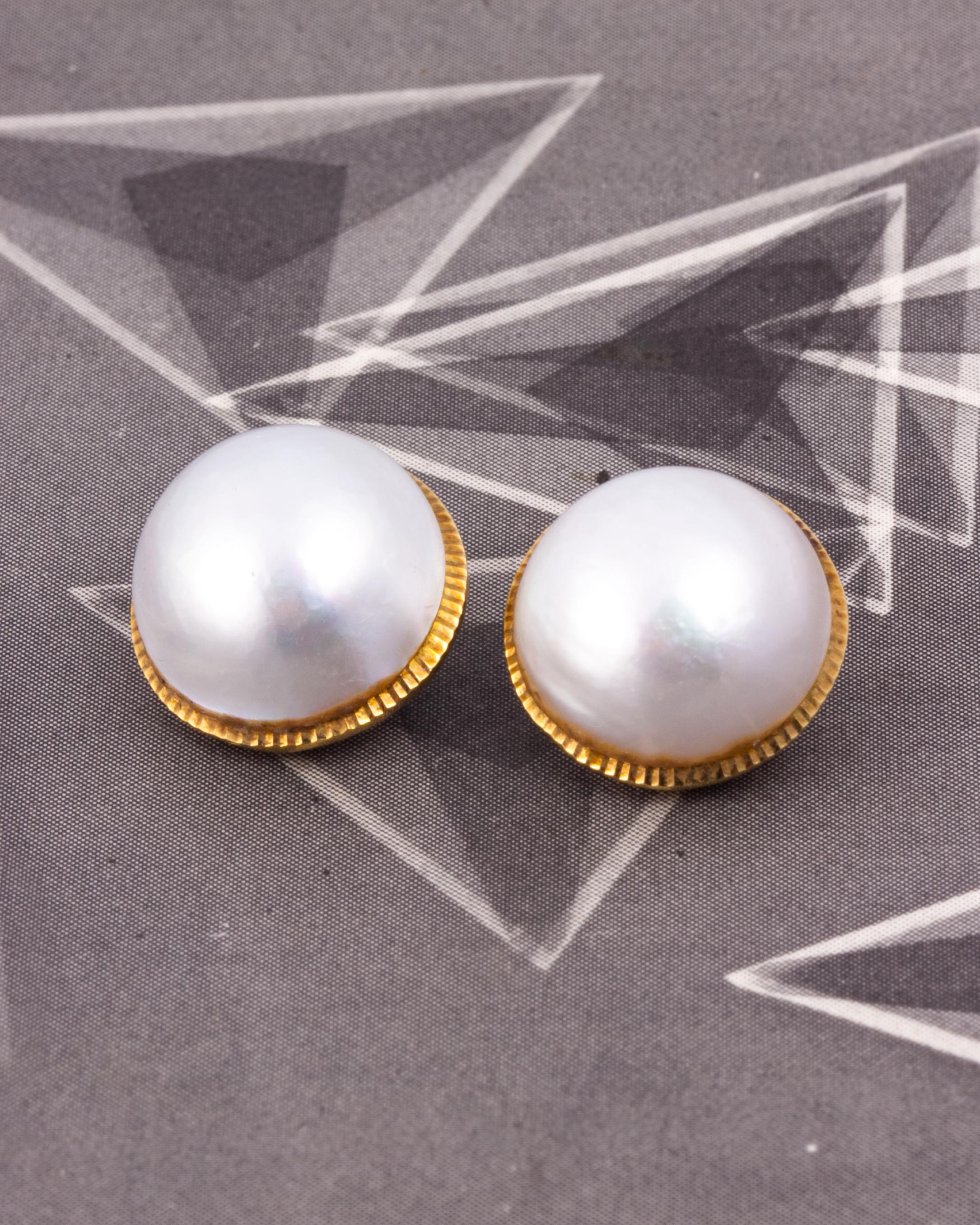 Pendientes vintage de perlas y oro de 9 quilates con clip en Bueno estado para la venta en Chipping Campden, GB