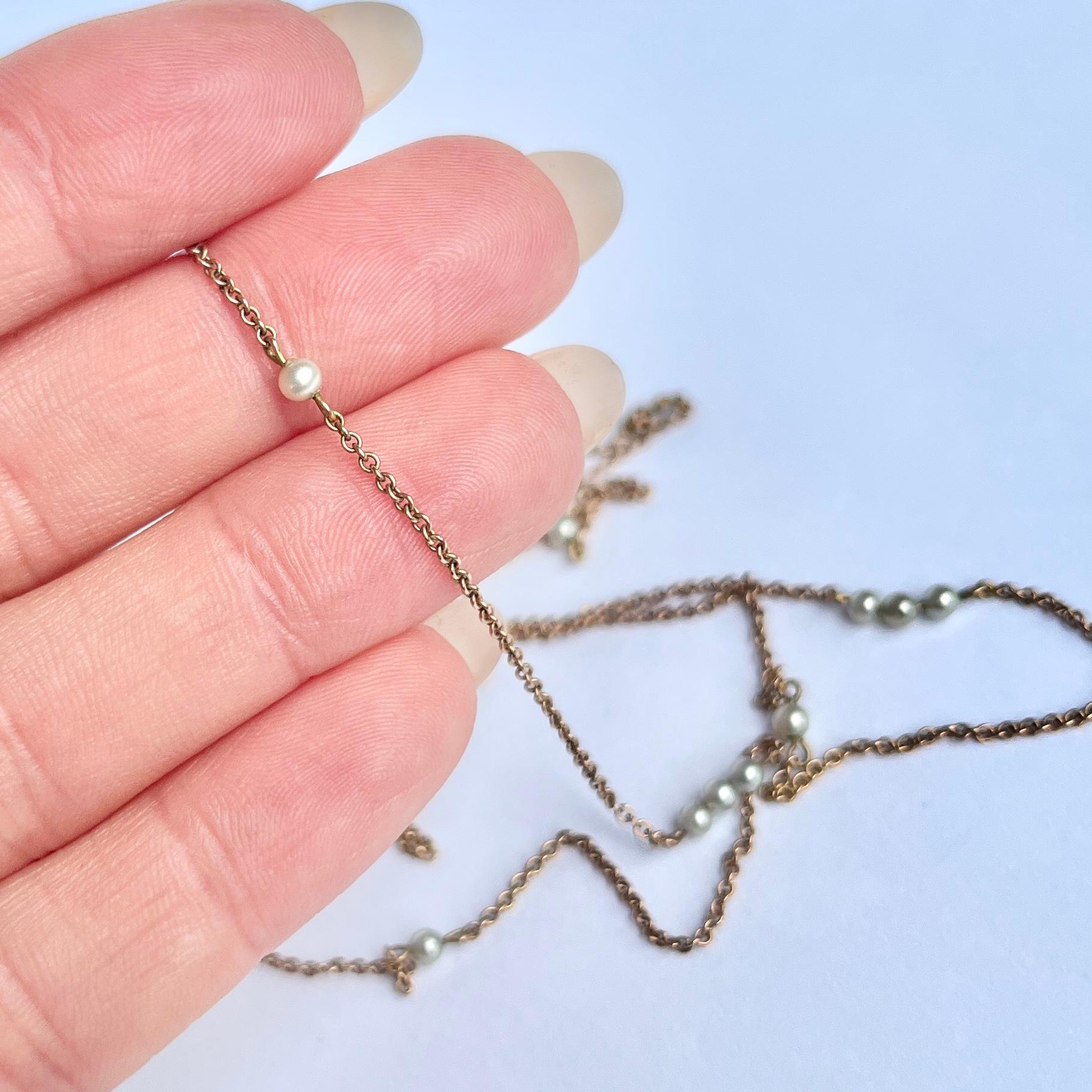 Moderne Collier vintage en perles et or 9 carats  en vente