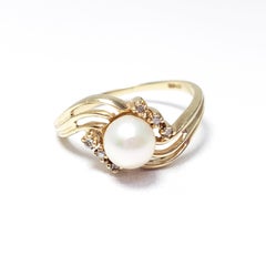 Vintage Pearl and Diamond 10K Gold Ring Band, Size US 7