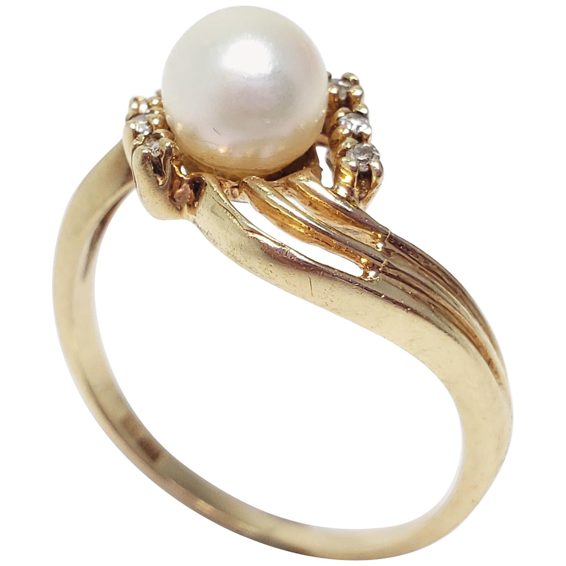Vintage Pearl and Diamond 10K Gold Ring Band, Size US 7
