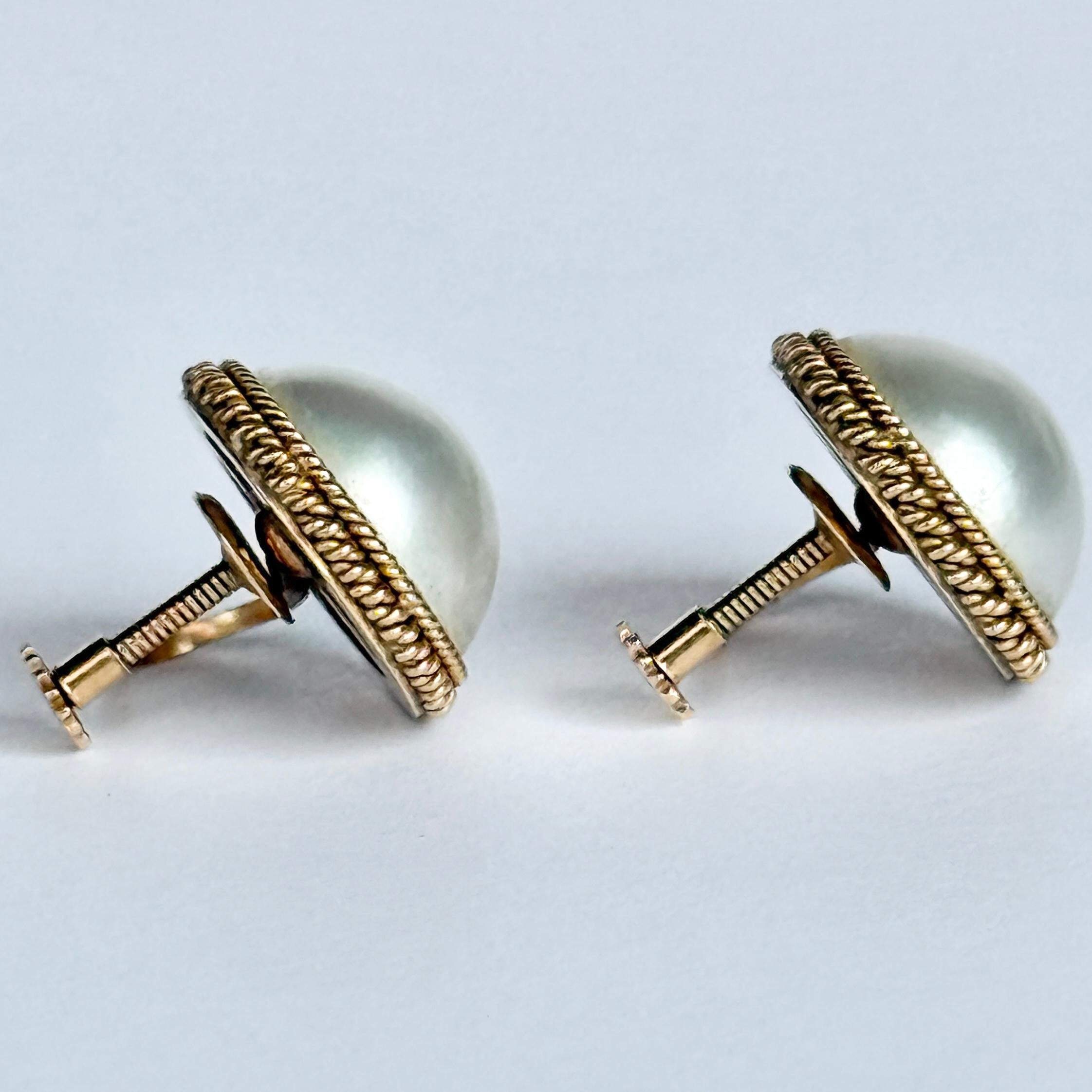 De las mujeres Pendientes vintage de perlas y diamantes de oro de 18 quilates con cierre de rosca en venta