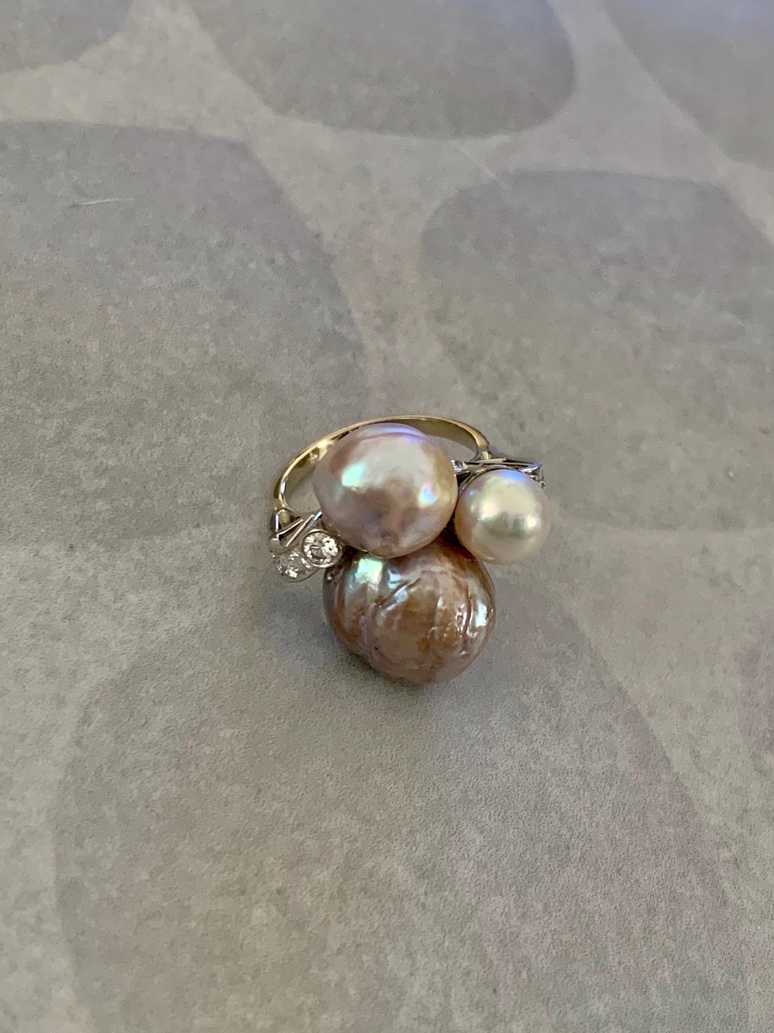 Vintage Pearl and Diamond 18 Karat Yellow Gold and Platinum Ring For Sale 2