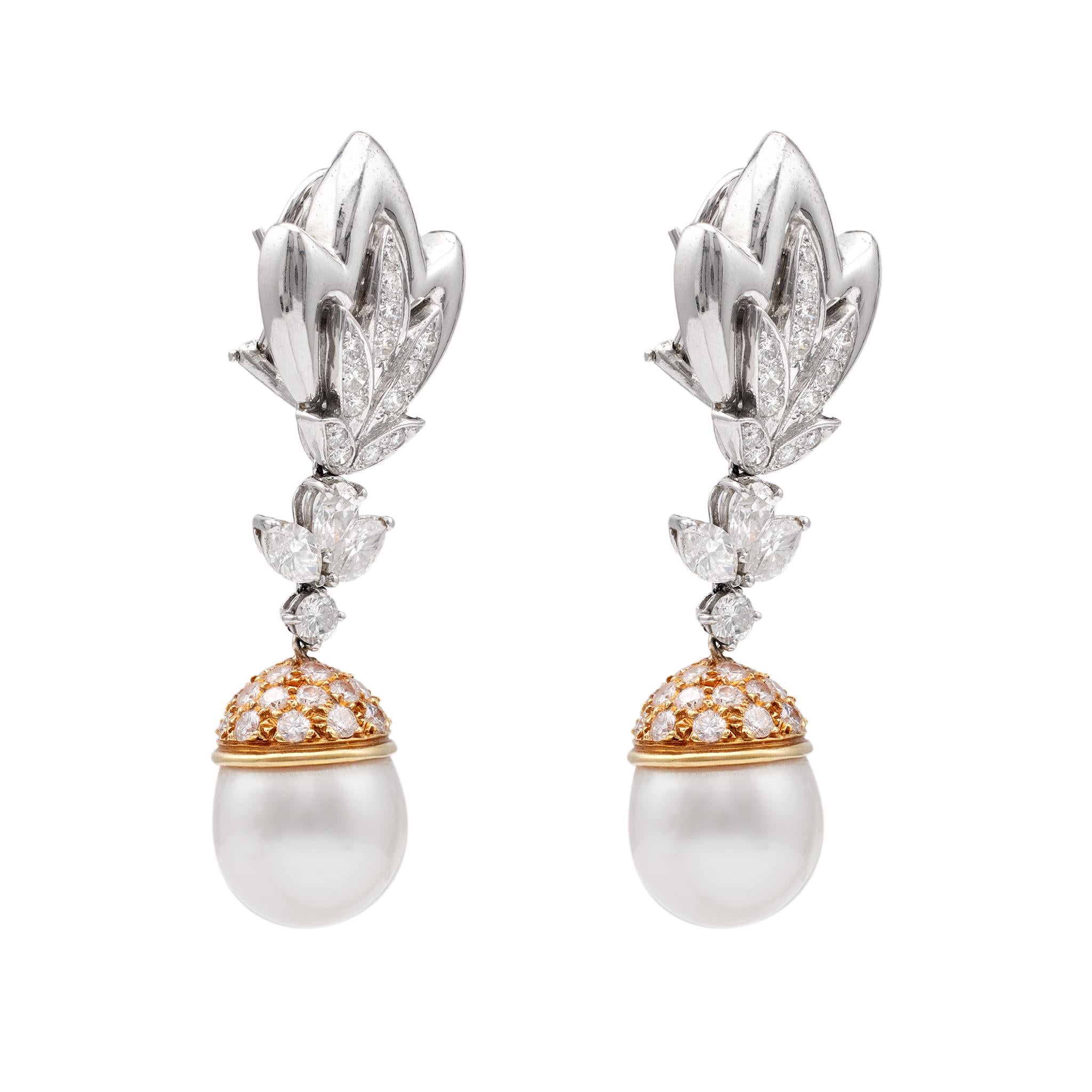 Women's or Men's Vintage Pearl and Diamond 18k & 14k Gold Platinum Dangle Day to Night Earrings For Sale