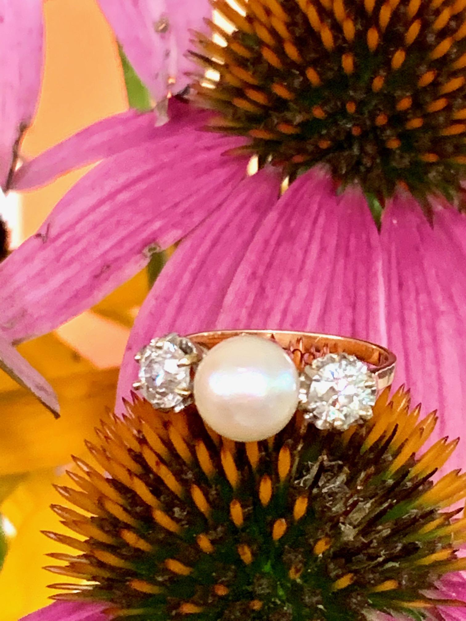 Vintage Pearl and Euro Cut Diamond 18 Karat Yellow Gold Ring - Size 6 1