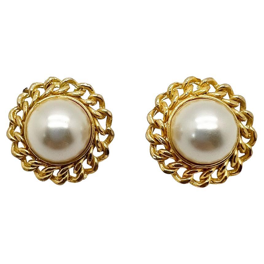 Vintage Pearl Chain-link Earrings 1990s For Sale