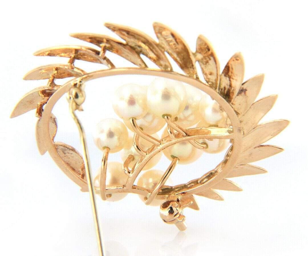 Women's Vintage Pearl Cluster Brooch in 14K Yellow Gold For Sale