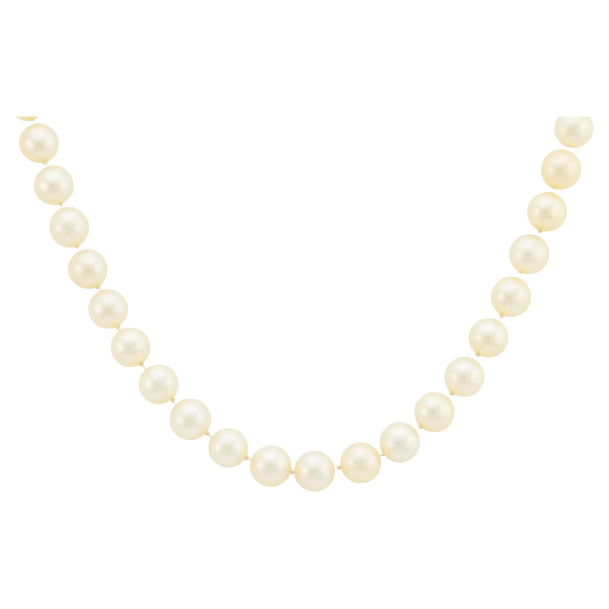 Collana vintage con perle e diamanti in oro bianco 18 carati