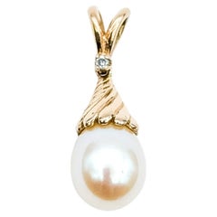 Colgante Vintage de Perla y Diamante en Oro Rosa de 14k