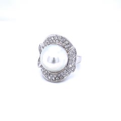 Vintage Pearl Diamond Gold Cocktail Ring