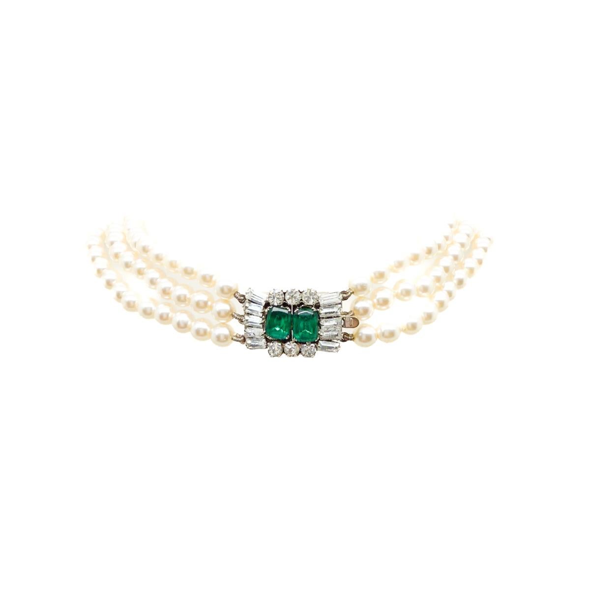 Women's Vintage Pearl & Emerald Paste Choker 1960s For Sale
