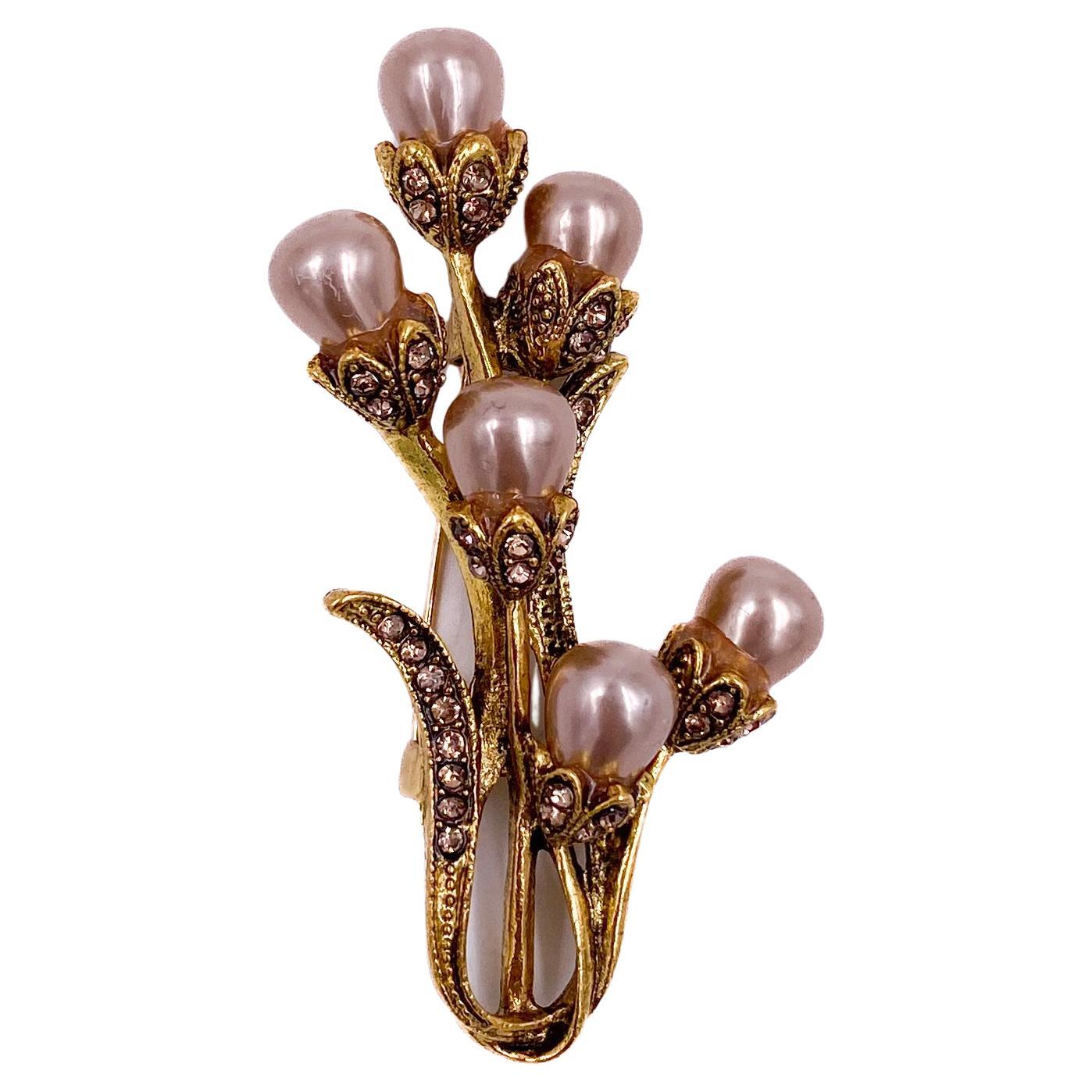 Spilla con bouquet floreale di perle vintage e strass