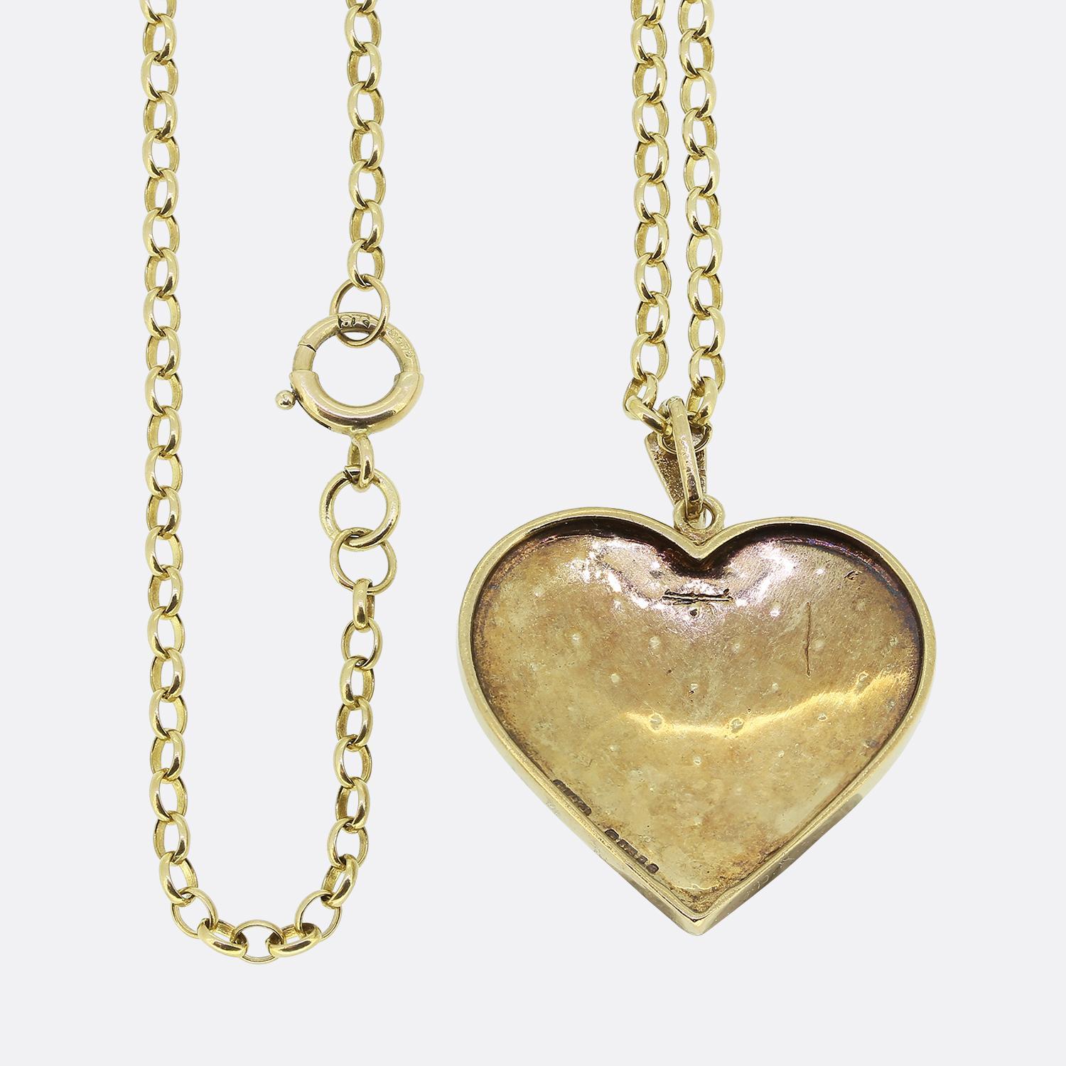 Taille ronde Collier vintage avec pendentif en forme de cœur en perle en vente