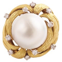 Vintage Pearl Mabe Diamonds 18 Carats Yellow Gold Nest Ring