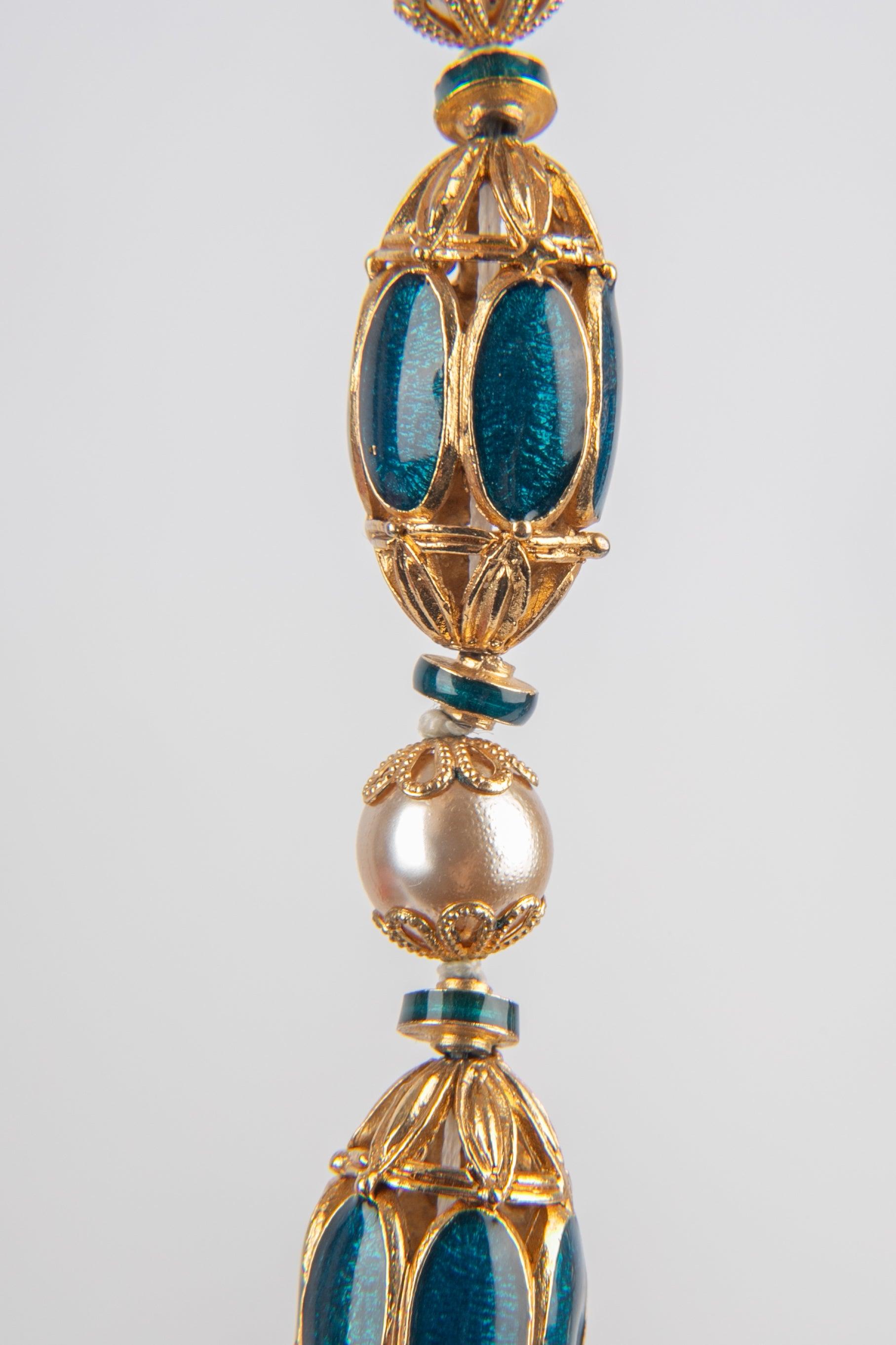 Collana di perle vintage smaltate di blu in vendita 1