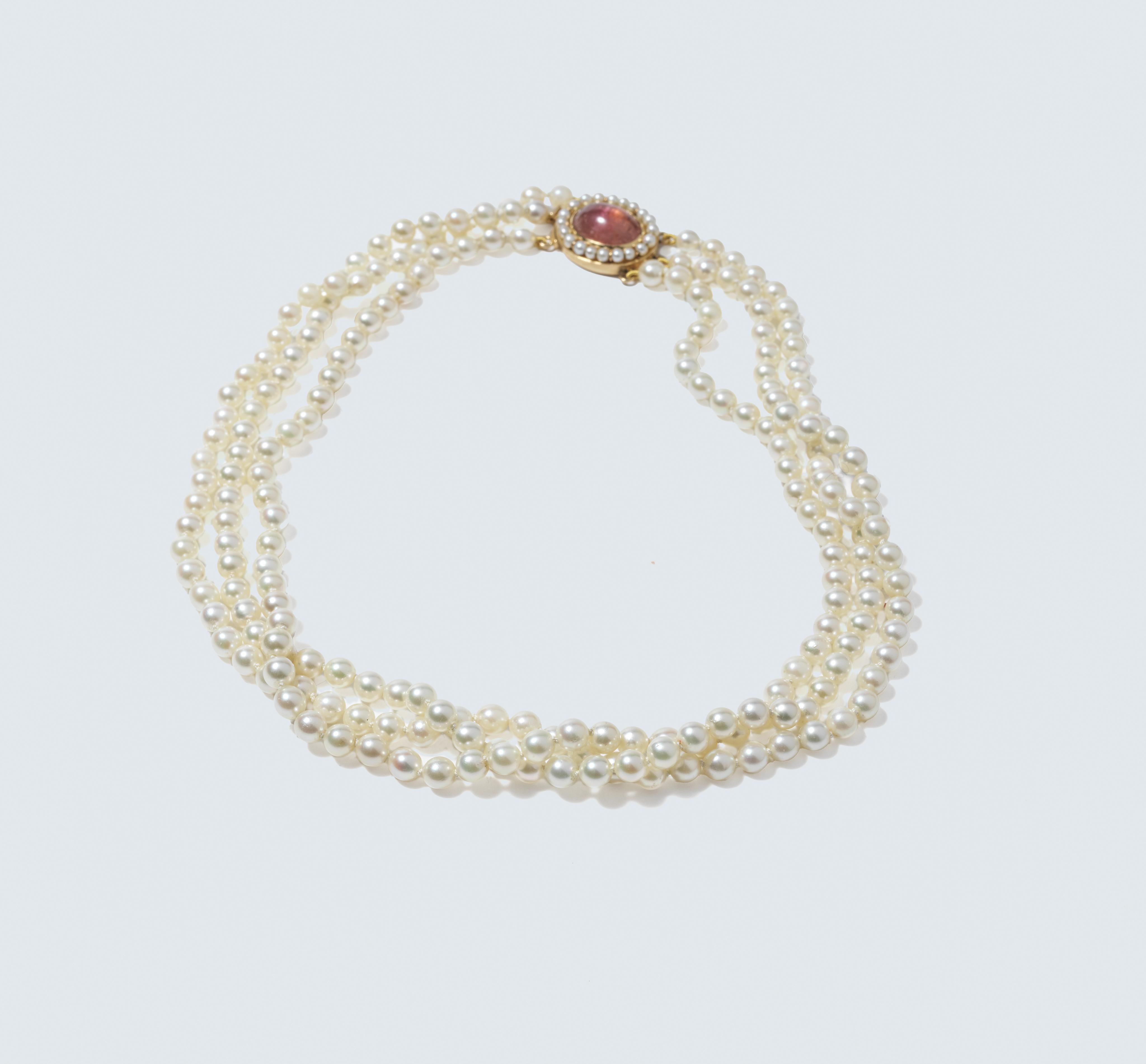 Vintage-Perlenkette mit goldenem Verschluss. Hergestellt 1963. 4