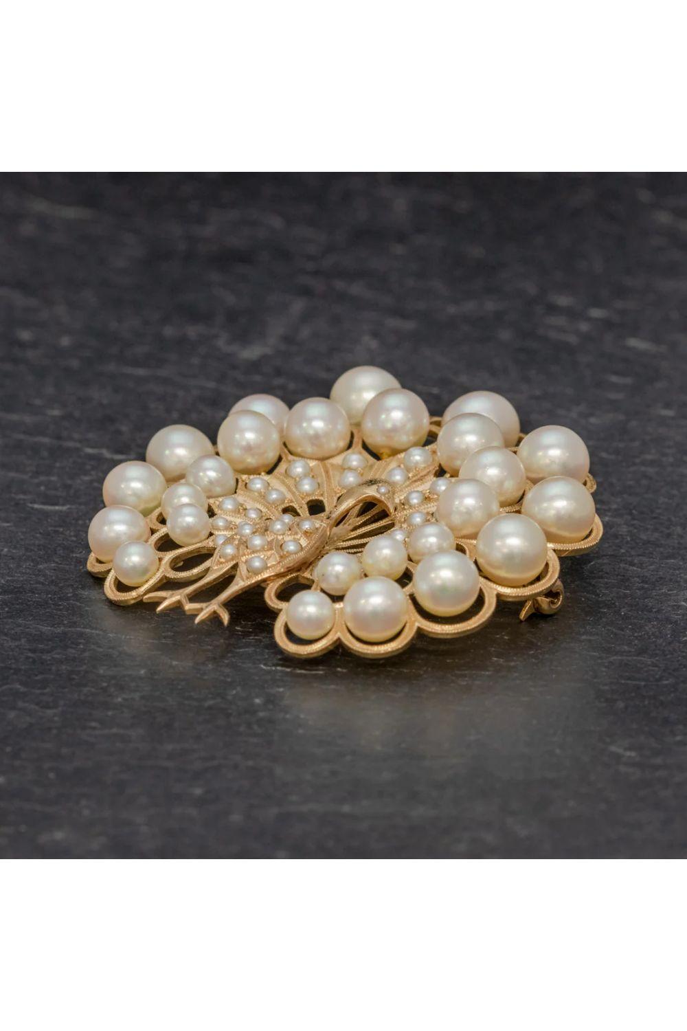 Retro Vintage Pearl Peacock Brooch in 14 Carat Gold For Sale