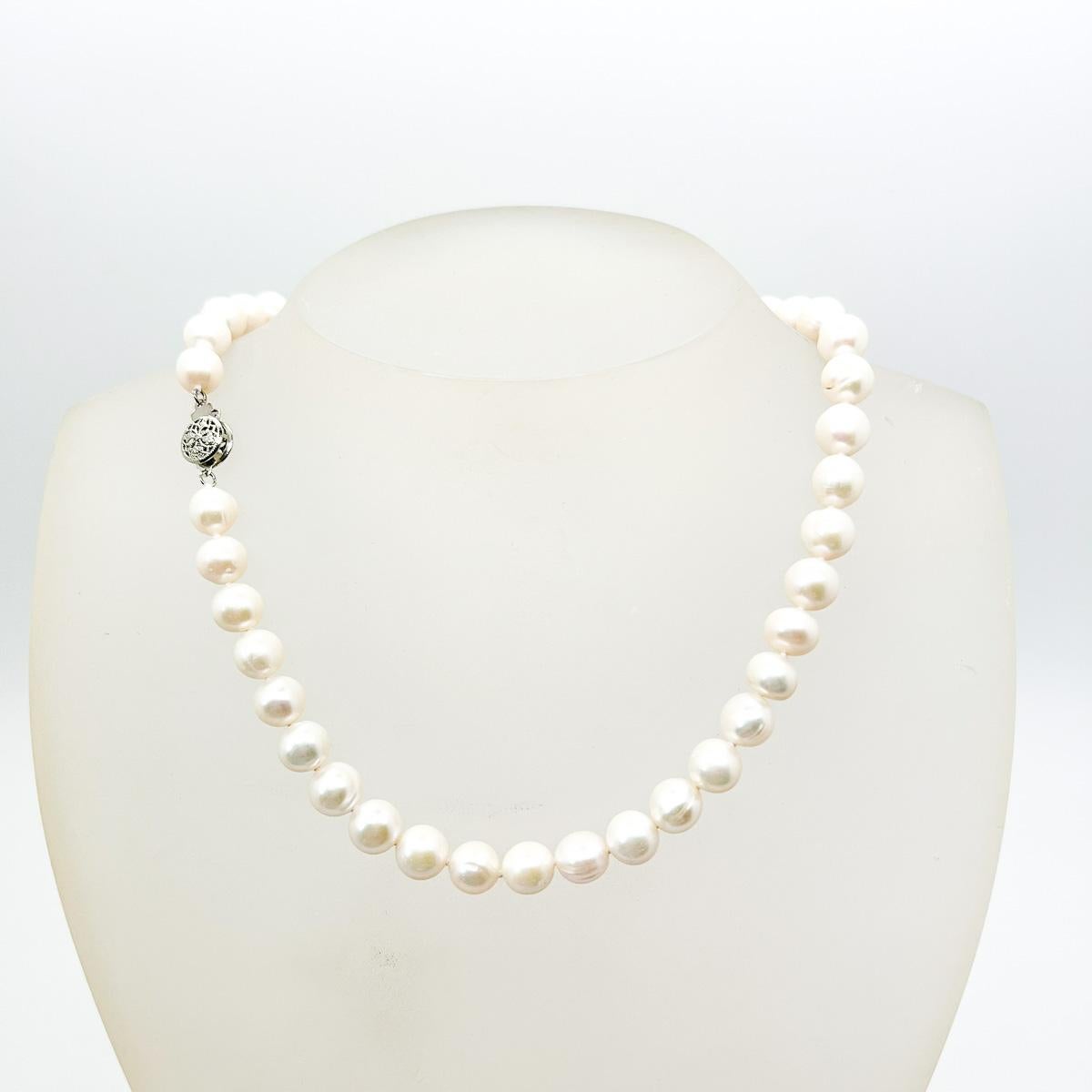 Vintage Pearl Rope Necklace 2000s For Sale 1
