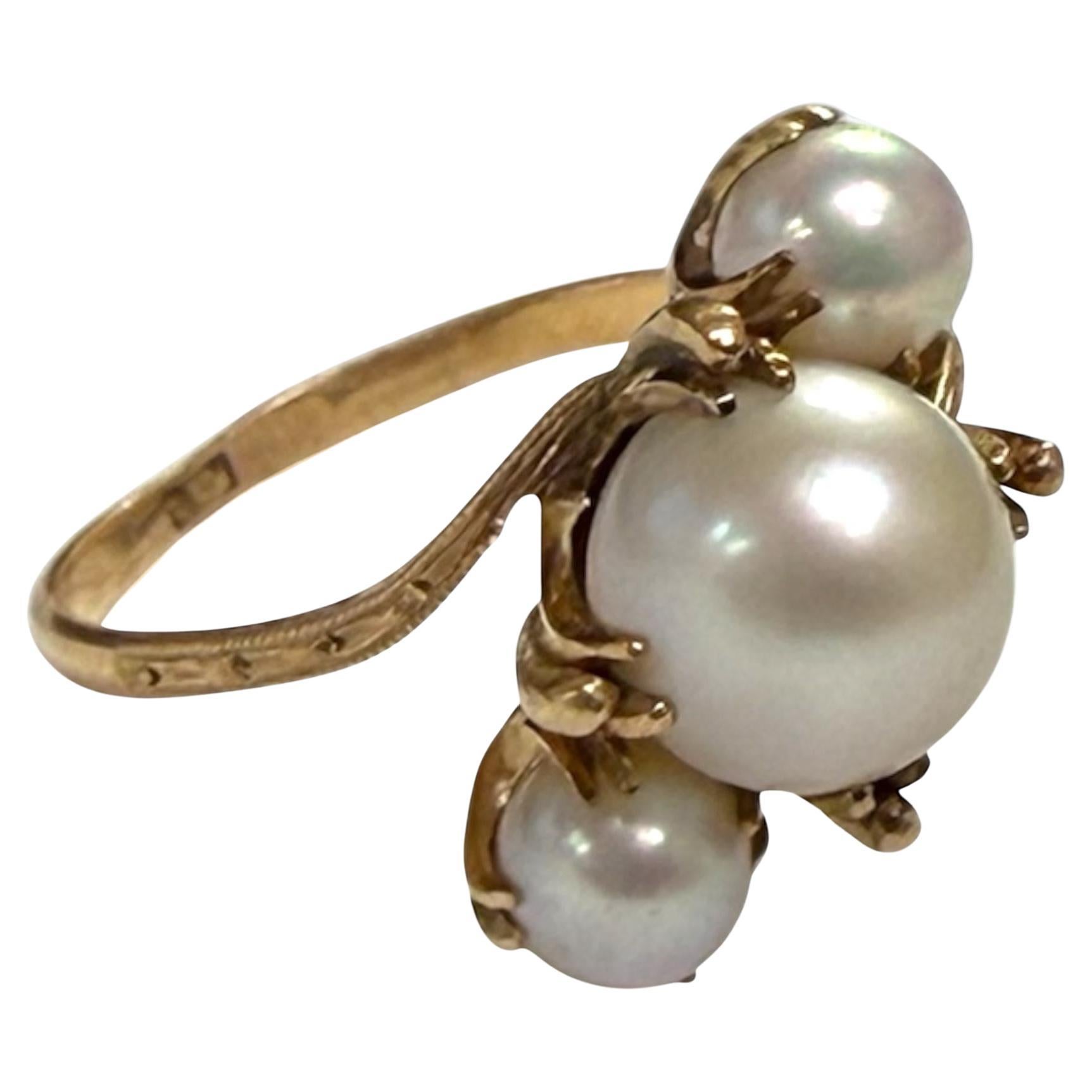 Vintage Pearl Rose Gold Three Stone Ring 14K (bague à trois pierres en or rose) en vente