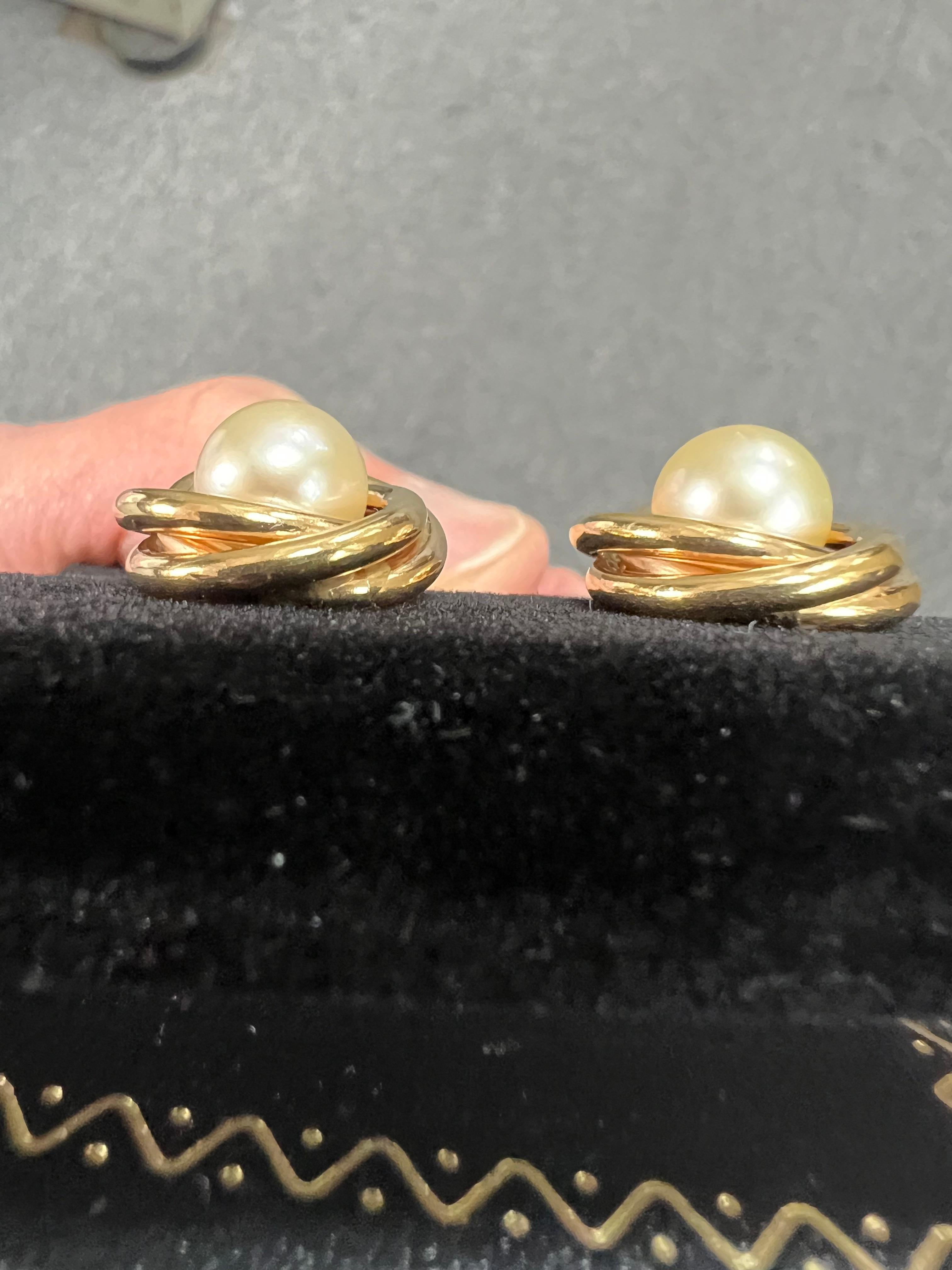 Vintage Pearl Yellow Gold Knot Clip On Earrings 2