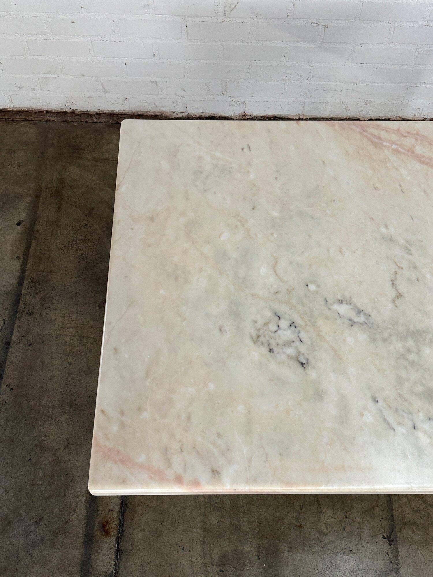 Vintage pedestal marble dining table For Sale 3