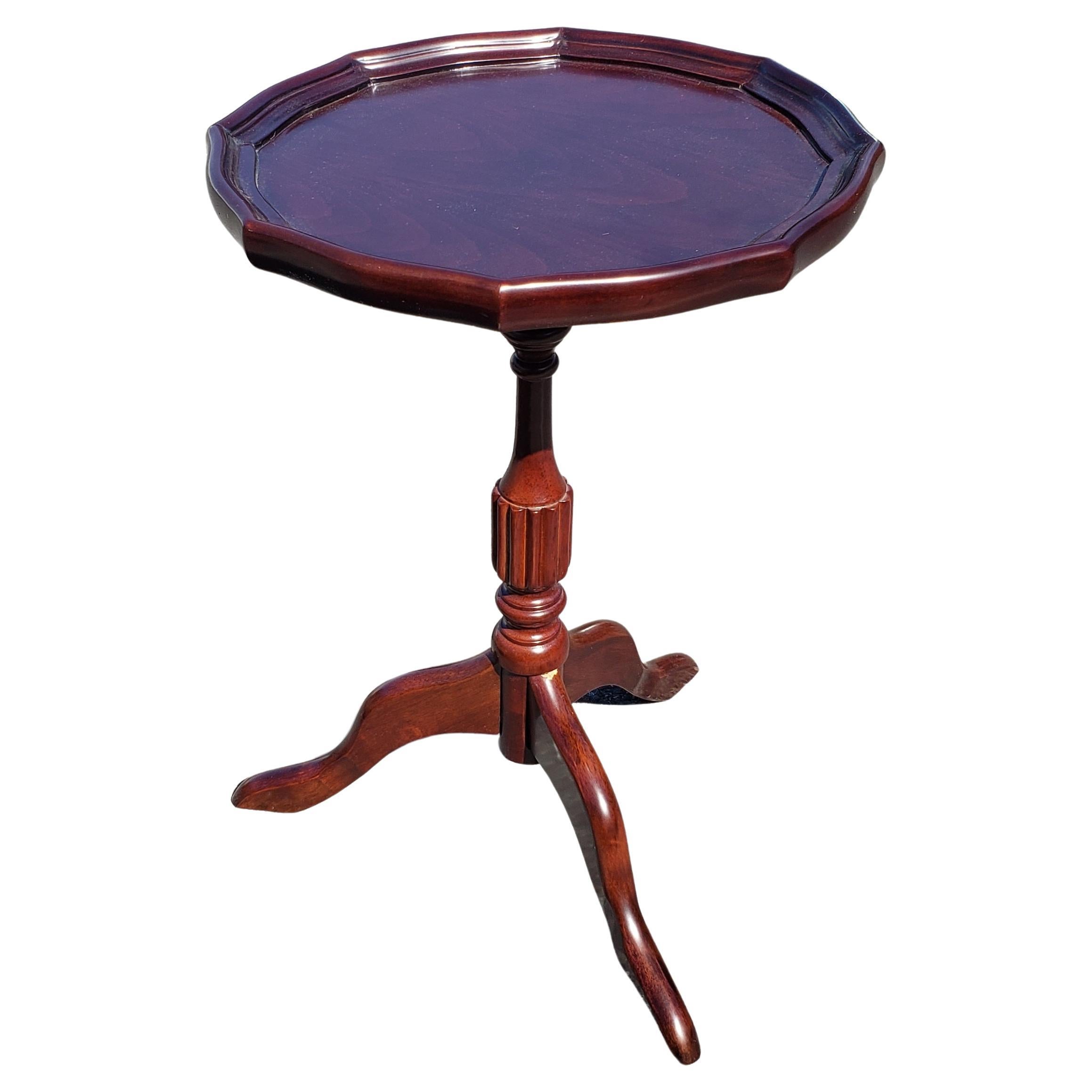 Chippendale Vintage Pedestal Tripod Mahogany Side Table