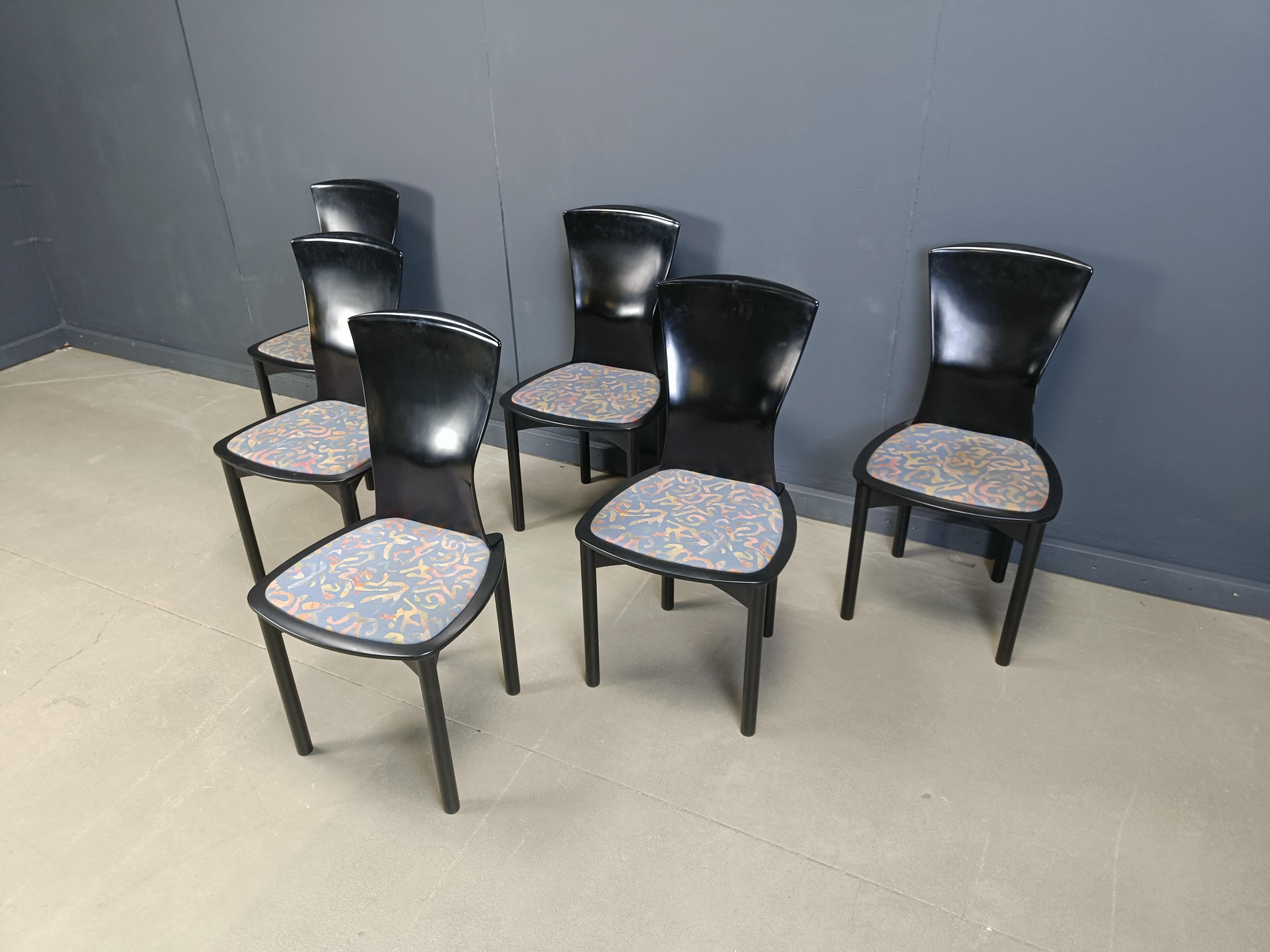 Vintage Pelope Esszimmerstühle von Francesco Binfarè für Cassina, 1990er Jahre (Stoff) im Angebot