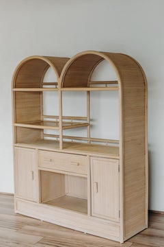 Vintage Pencil Reed Rattan Double Arched Cabinet Étagère