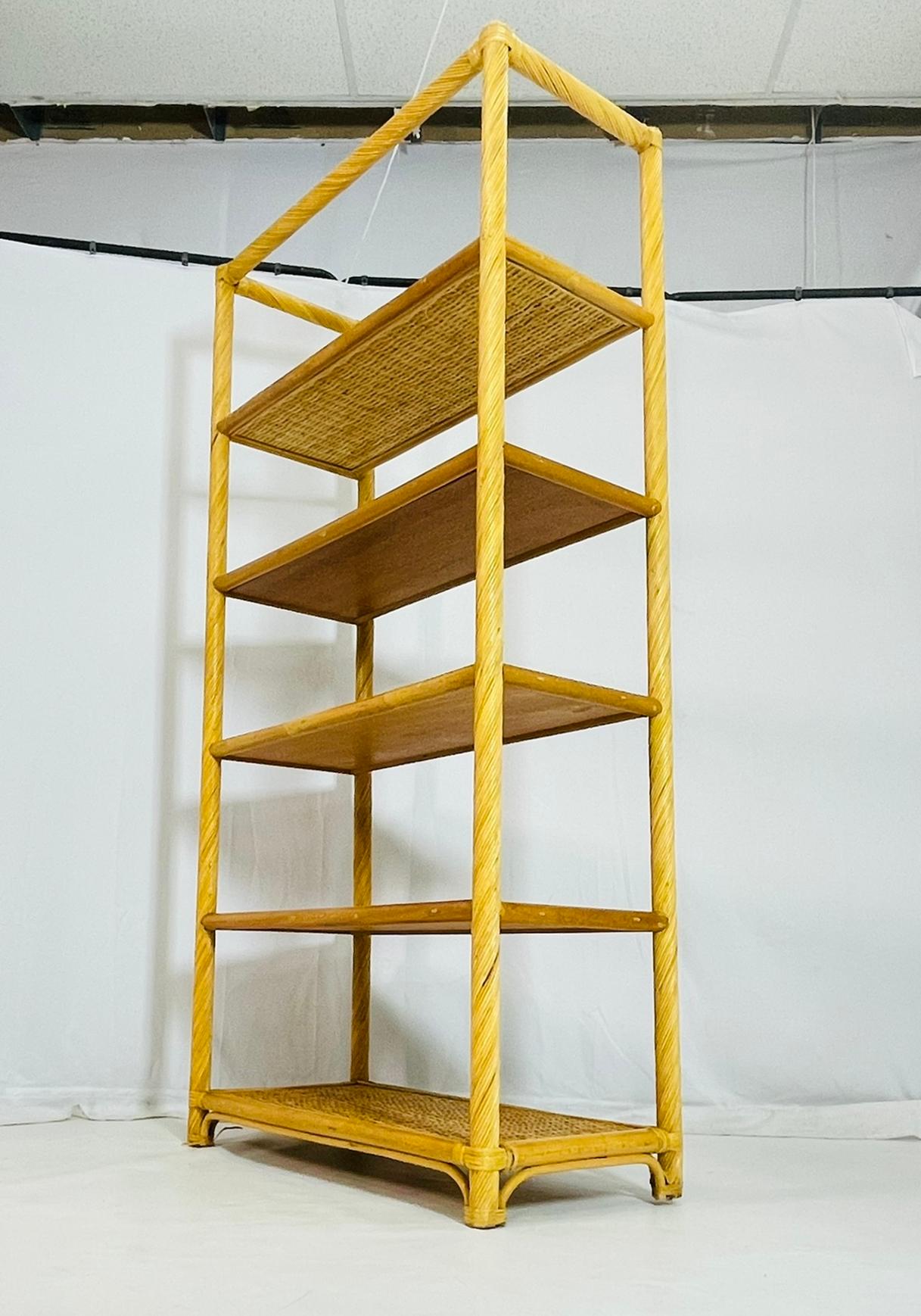 Vintage-Bleistift-Etagere aus Schilf und Rattan, USA 1960er Jahre (Mitte des 20. Jahrhunderts) im Angebot