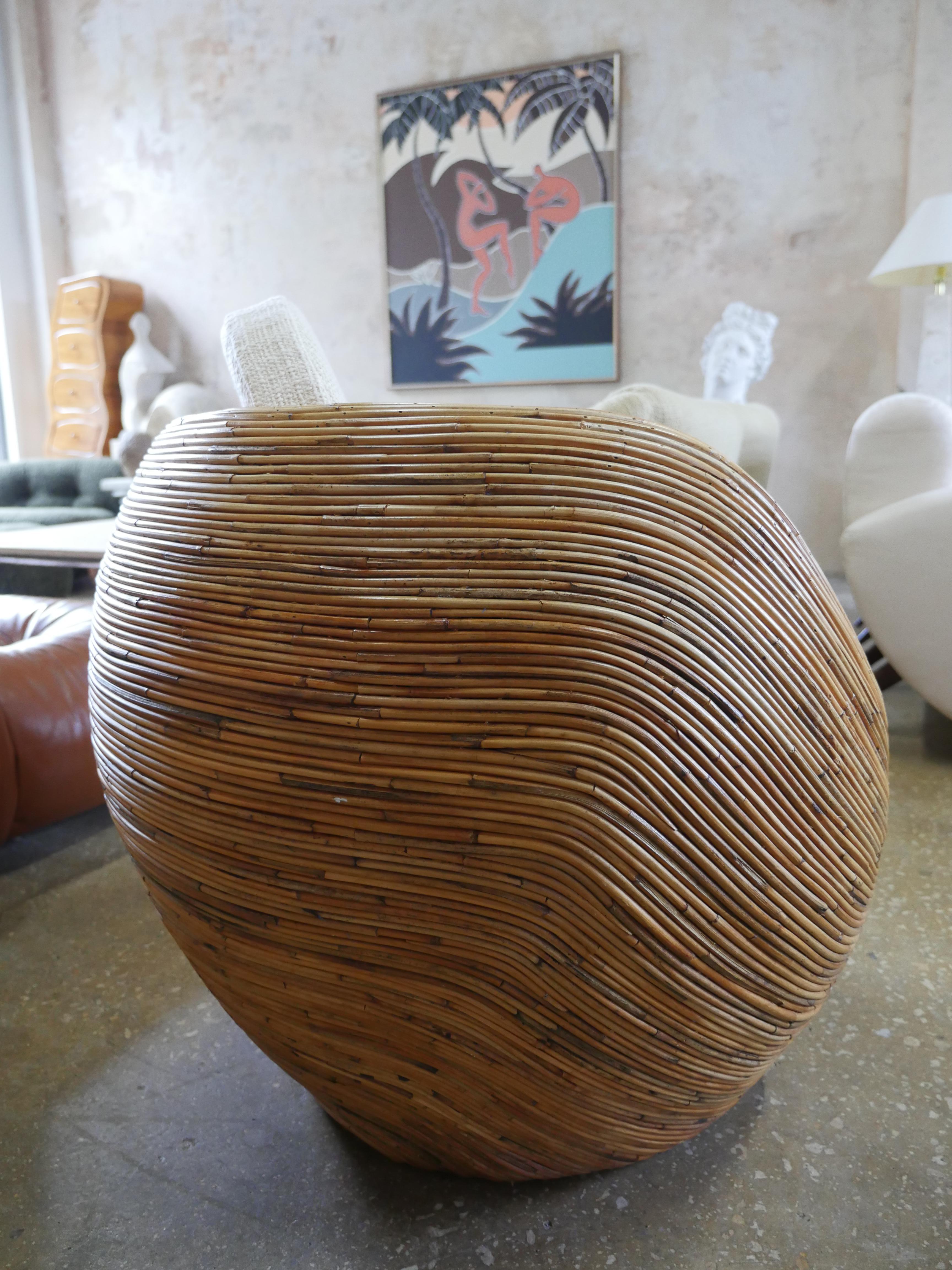 Vintage Pencil Reed Rattan Pod Chair with Élitis Upholstery In Good Condition In Miami, FL
