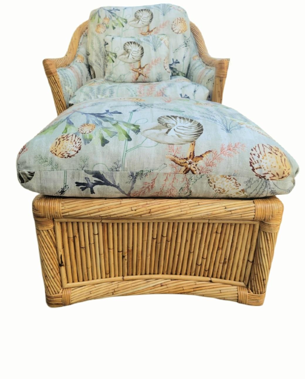 Vintage Pencil Reed Vivai del Sud Stil Coastal Lounge Stühle Passende Ottomane im Angebot 1