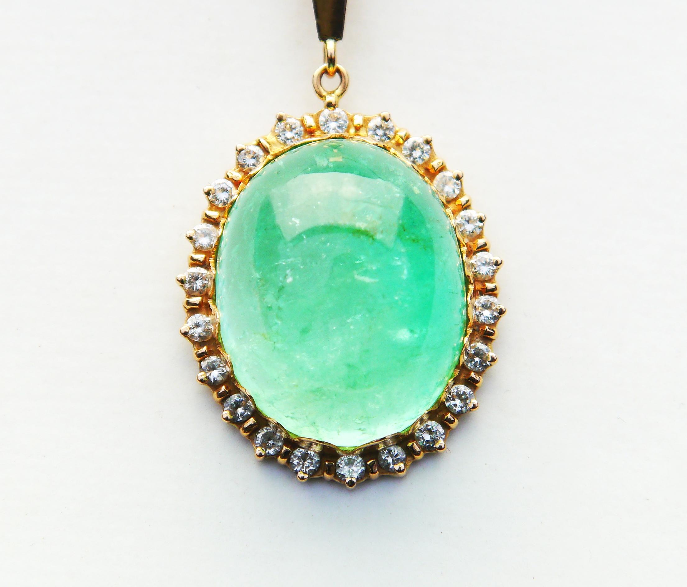 Cabochon Vintage Pendant 50ct Emerald 1.32ctw Diamonds solid 18K Yellow Gold / 16 gr For Sale