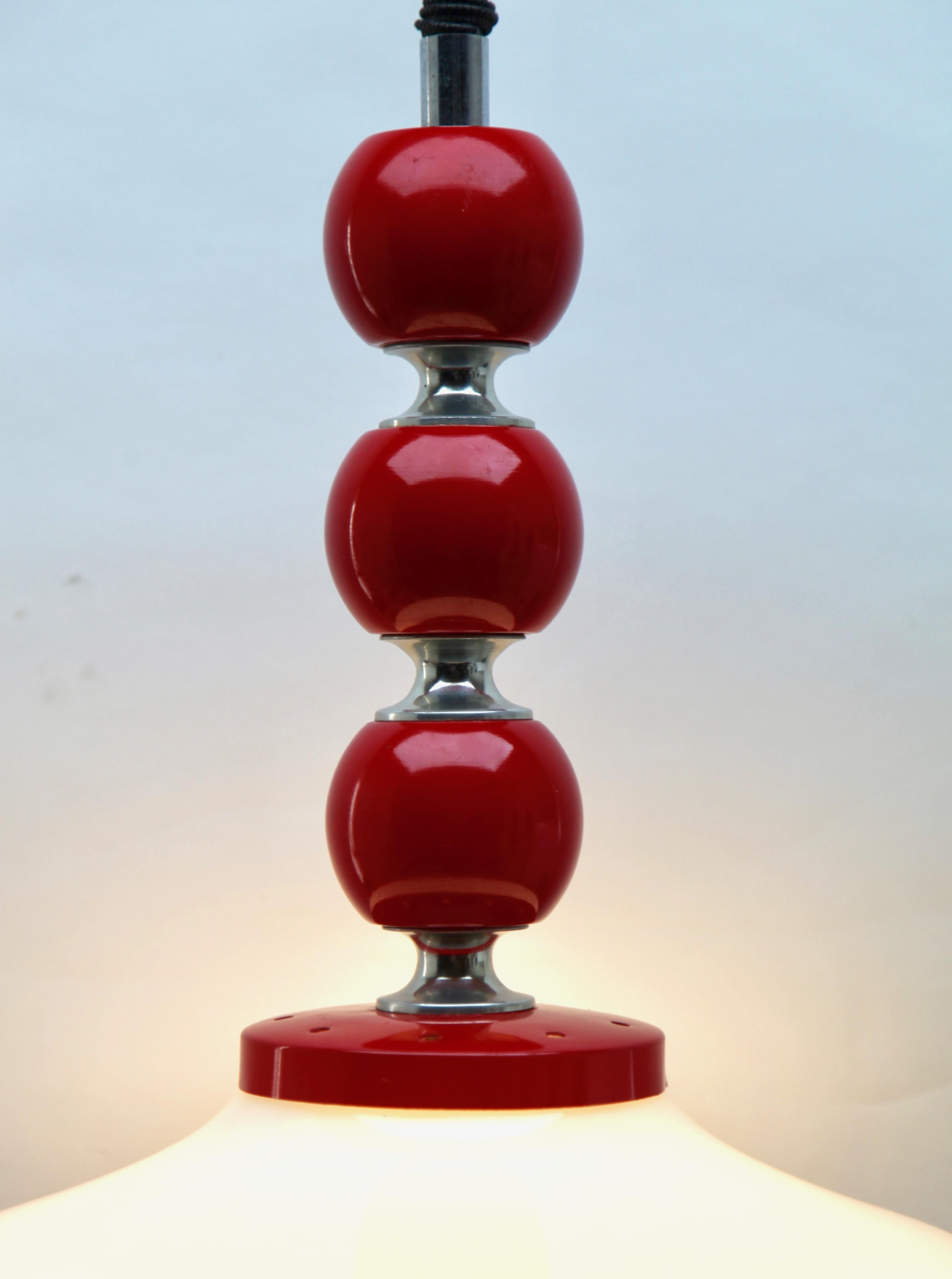 Vintage Pendant Ceiling Light White Wooden Red Details Opaque Glass, 1960s In Good Condition In Verviers, BE