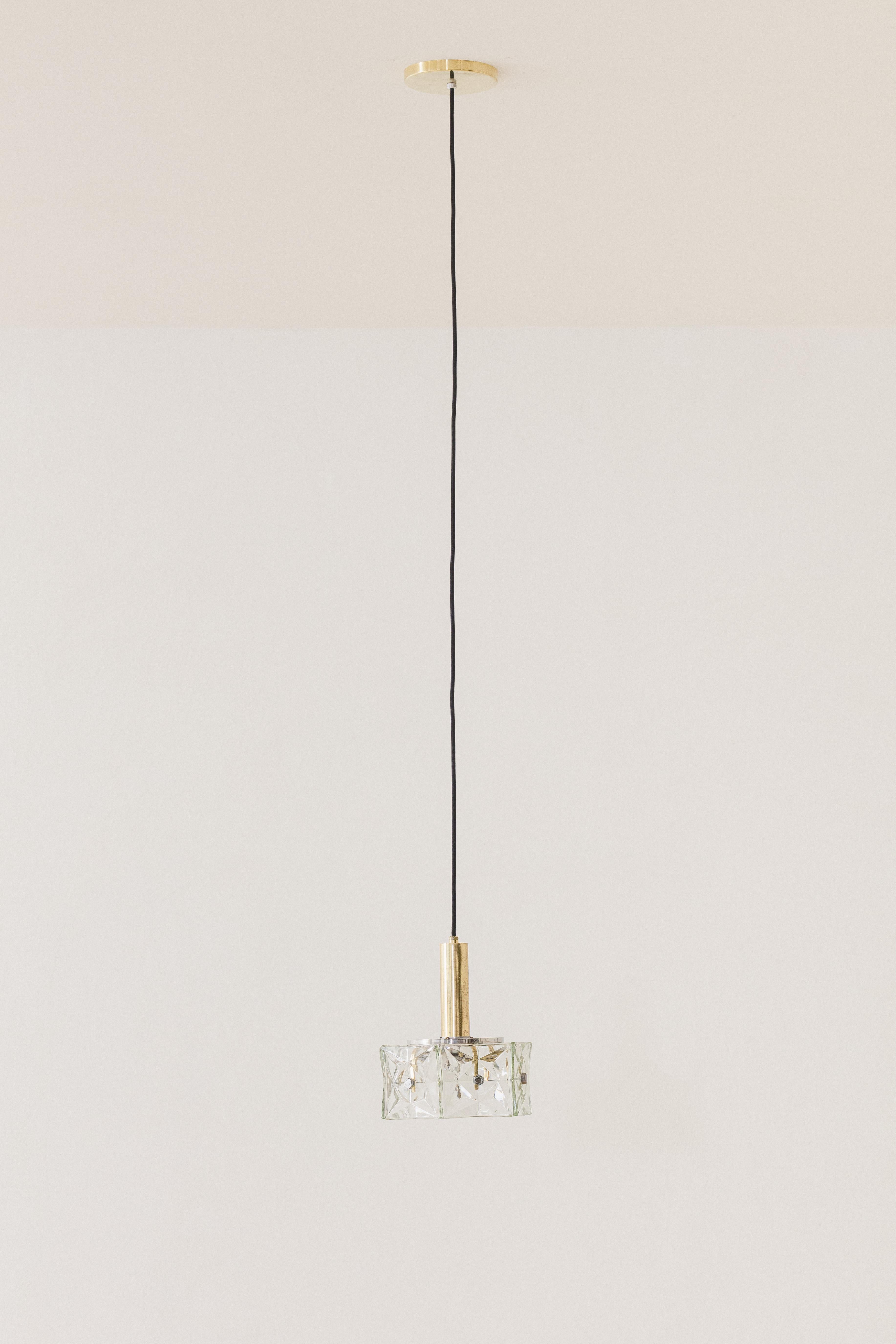 Mid-Century Modern Vintage Pendant Lamp by Lustres Pelotas, Brass and Prismatic Glass, Brazil 1950s For Sale