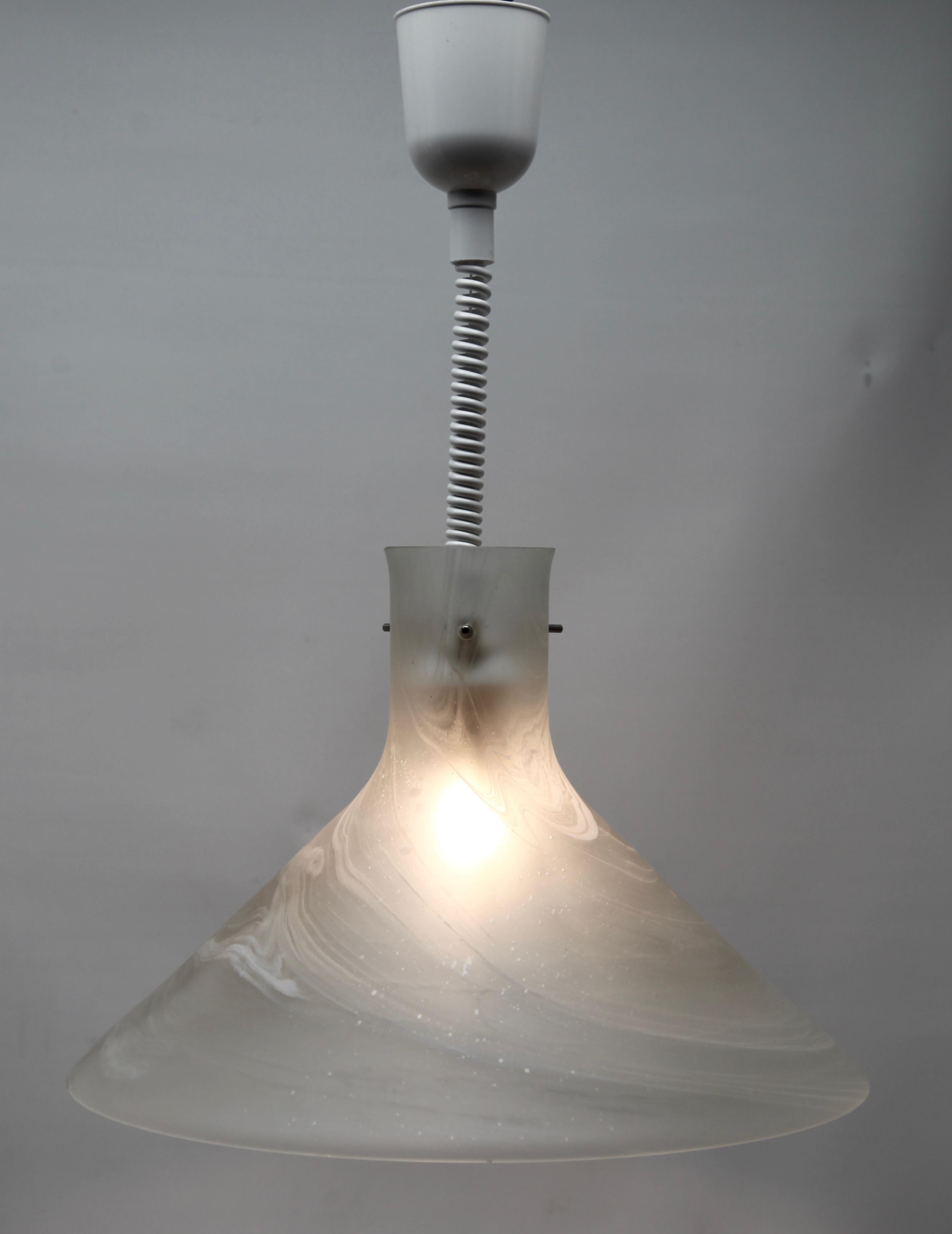 Belge Lampe à suspension vintage de Peill & Putzler, Allemagne, années 1960 en vente