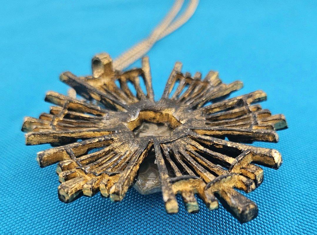 Vintage Pendant Necklace/Medallion/Statement Piece w/ Semiprecious Stone siglo XX en venta