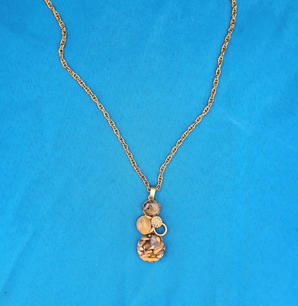 Altro Collana con ciondolo vintage e pietre semipreziose multiple in vendita
