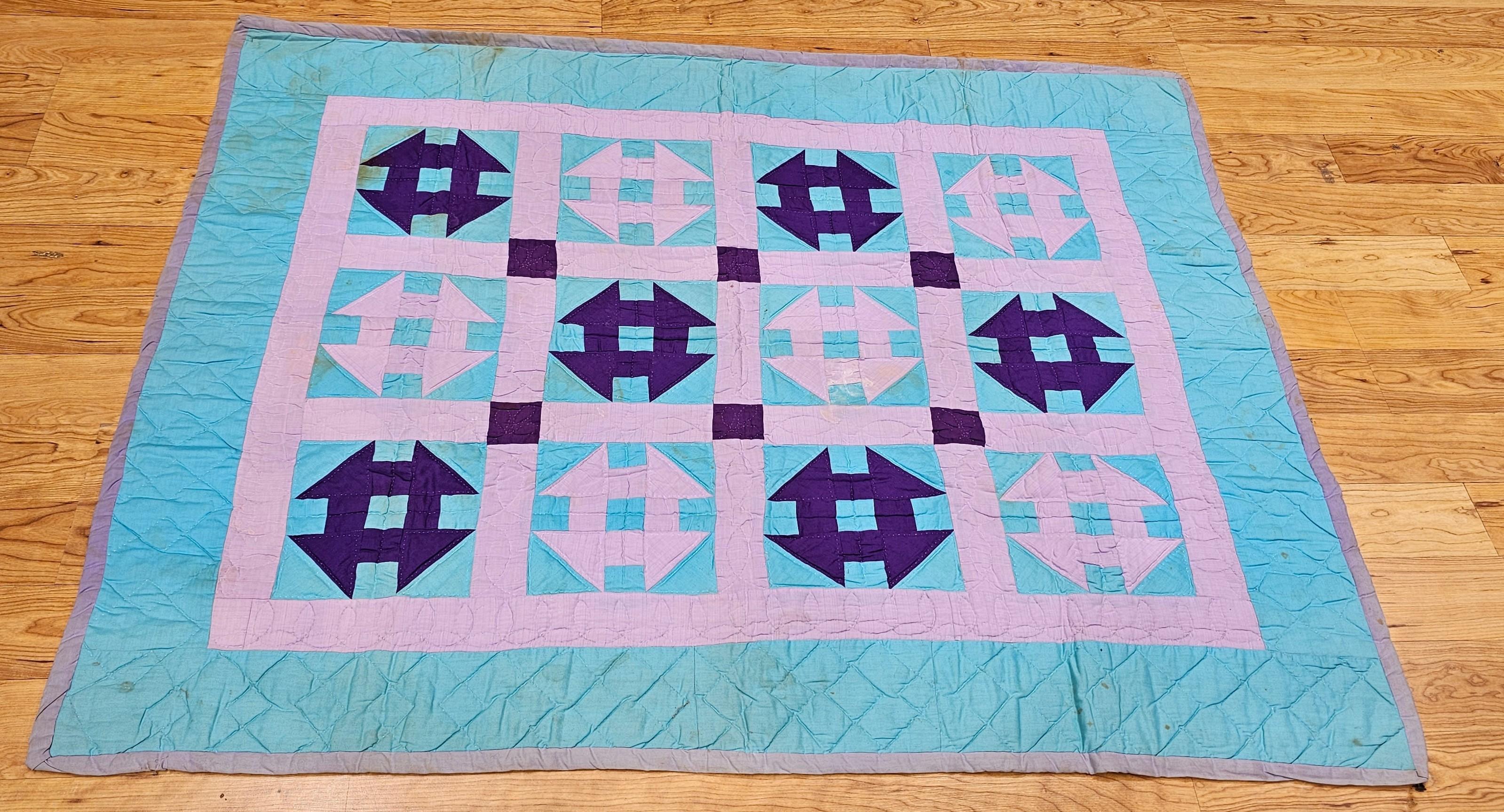 20th Century Vintage Pennsylvania Amish “Churn Dash” Hand-Stitched Cotton Quilt For Sale